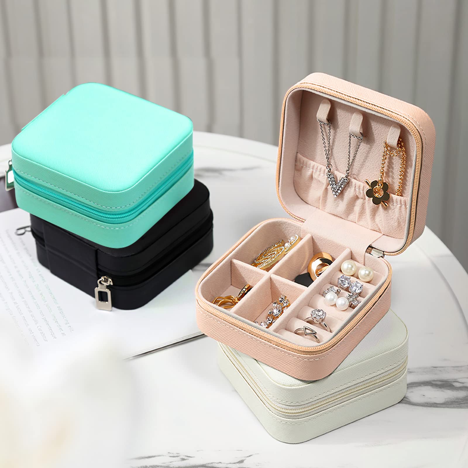 Eucomir Mini Portable Jewelry Box Organizer for Women - PU Leather Travel Jewelry Display Case with Lotus Design - Perfect Gift for Girls, Mothers & Daughters - Ideal for Travel, Home Storage & Gift Giving