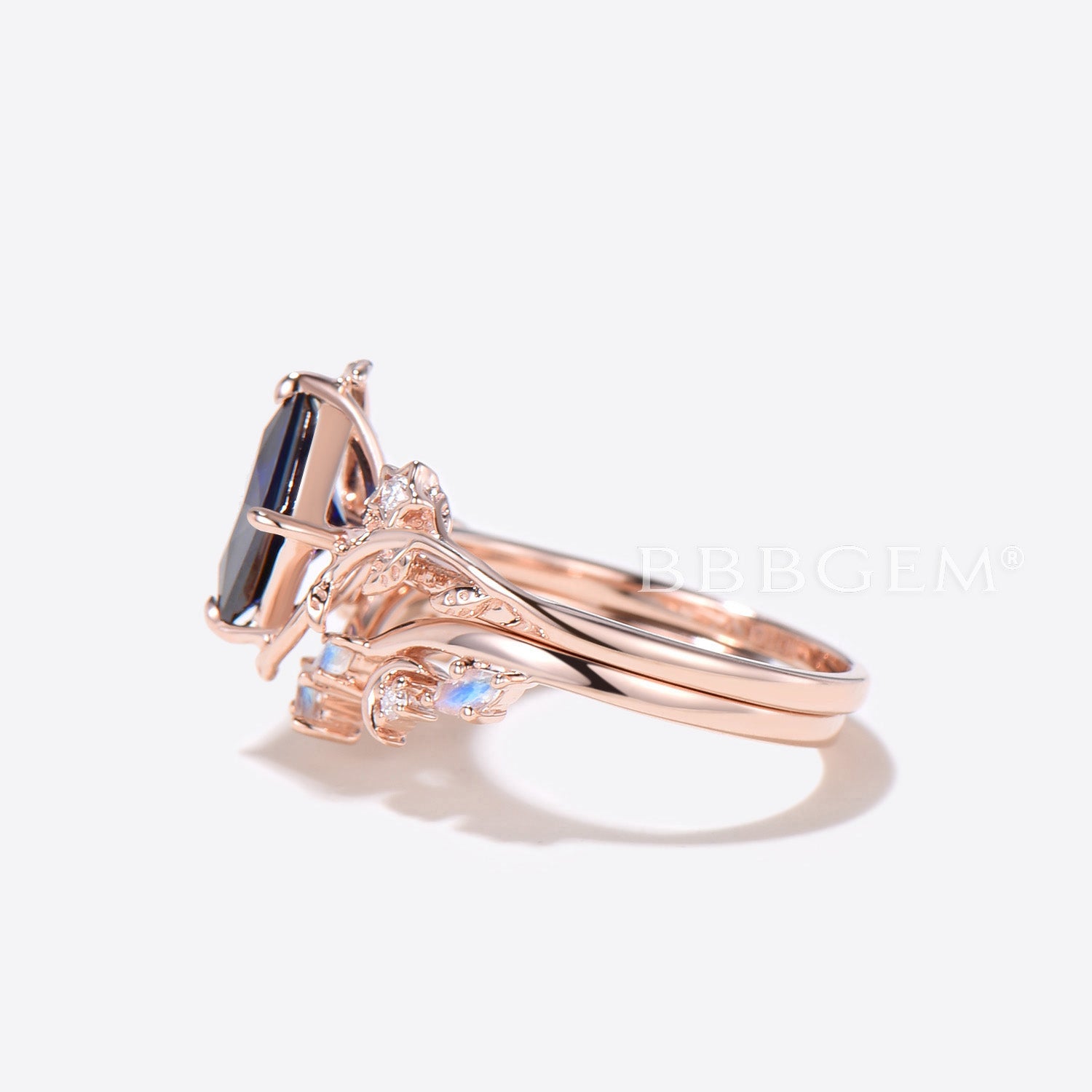 Princess Cut Blue Sapphire Engagement Ring - Moon Leaf Nature Inspired Wedding Band for Women - Perfect for Proposals, Anniversaries & Romantic Occasions