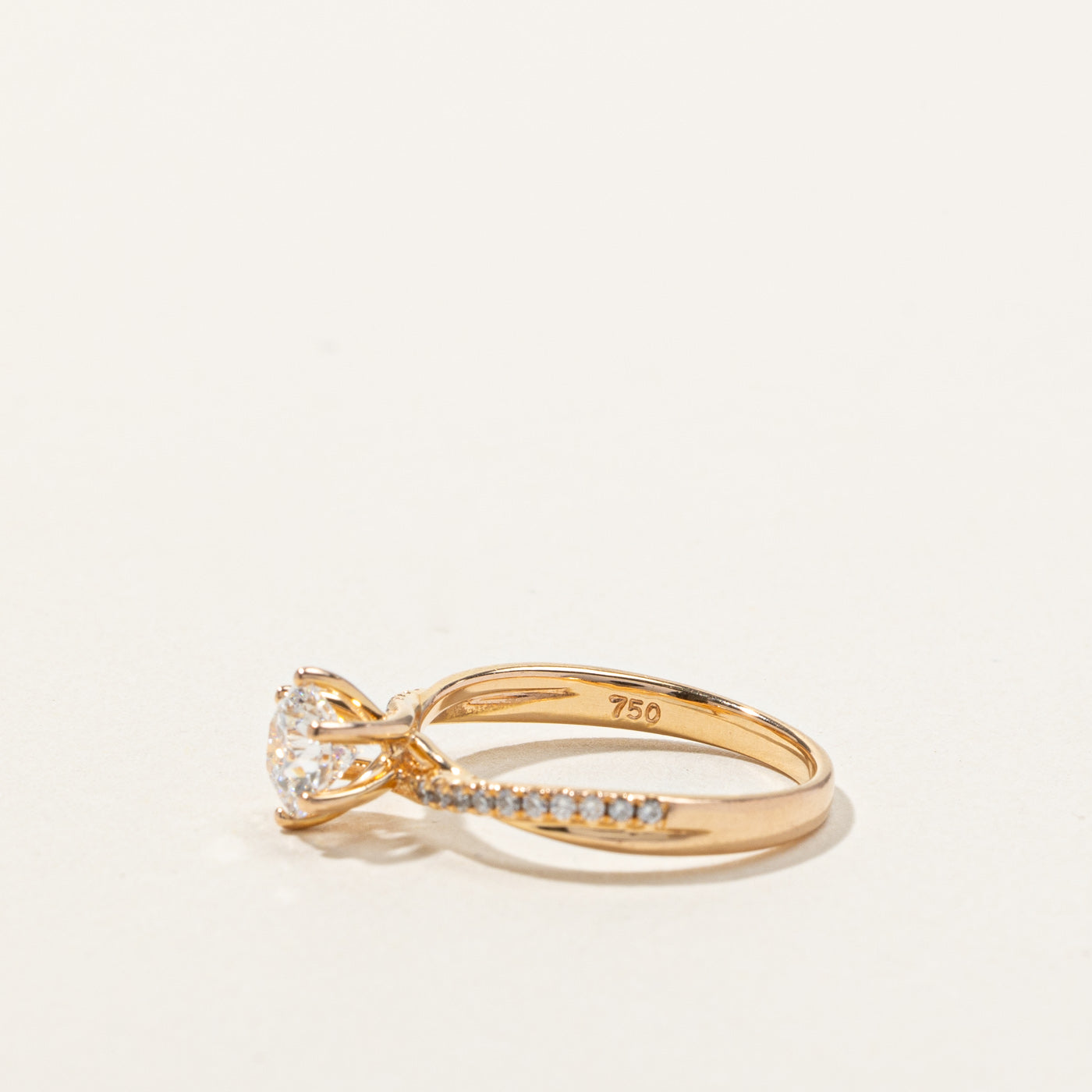 0.75ctw SI1 D Solitaire Diamond Ring with Accents - Size 4.75 | Elegant Engagement & Wedding Band for Women | Perfect for Proposals, Anniversaries & Special Occasions