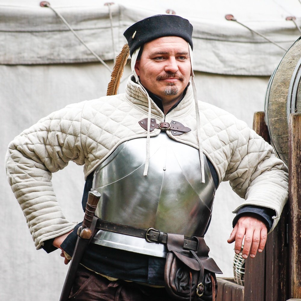 Drachenstein Natural Gambeson - Medieval Armor Padding for LARP, Reenactment & Cosplay - Comfortable & Durable Historical Wear