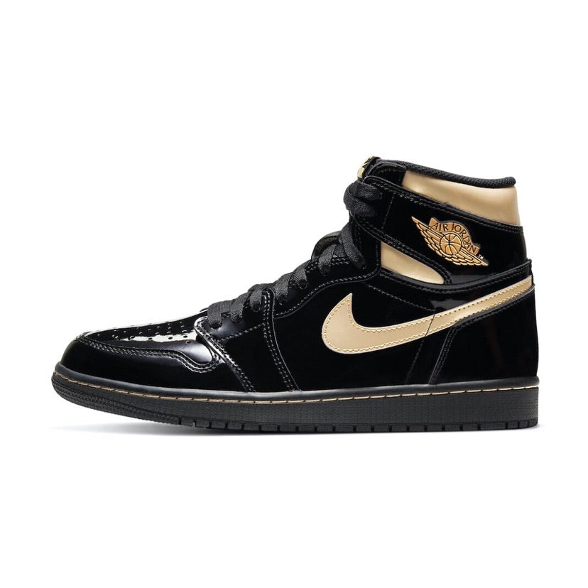 Air Jordan 1 High Retro Black Metallic Gold Sneakers (2020 Release) - Men's Basketball Shoes for Streetwear & Casual Fashion