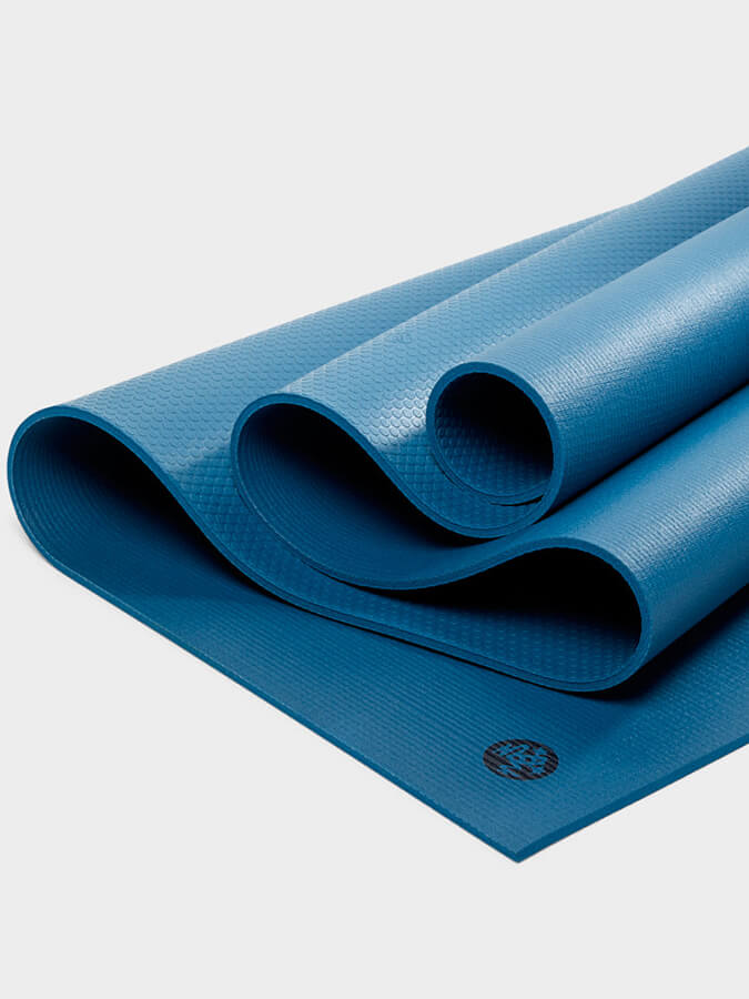 Premium Manduka PRO Yoga Mat 6mm - Extra Thick Non-Slip Eco-Friendly Exercise Mat for Hot Yoga, Pilates & Home Workouts - Ideal for Professional Yogis & Fitness Enthusiasts