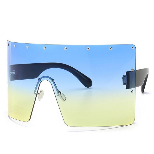 Trendy Oversized Sunglasses for Women - UV Protection, Fashionable & Stylish - Perfect for Beach, Driving & Outdoor Activities