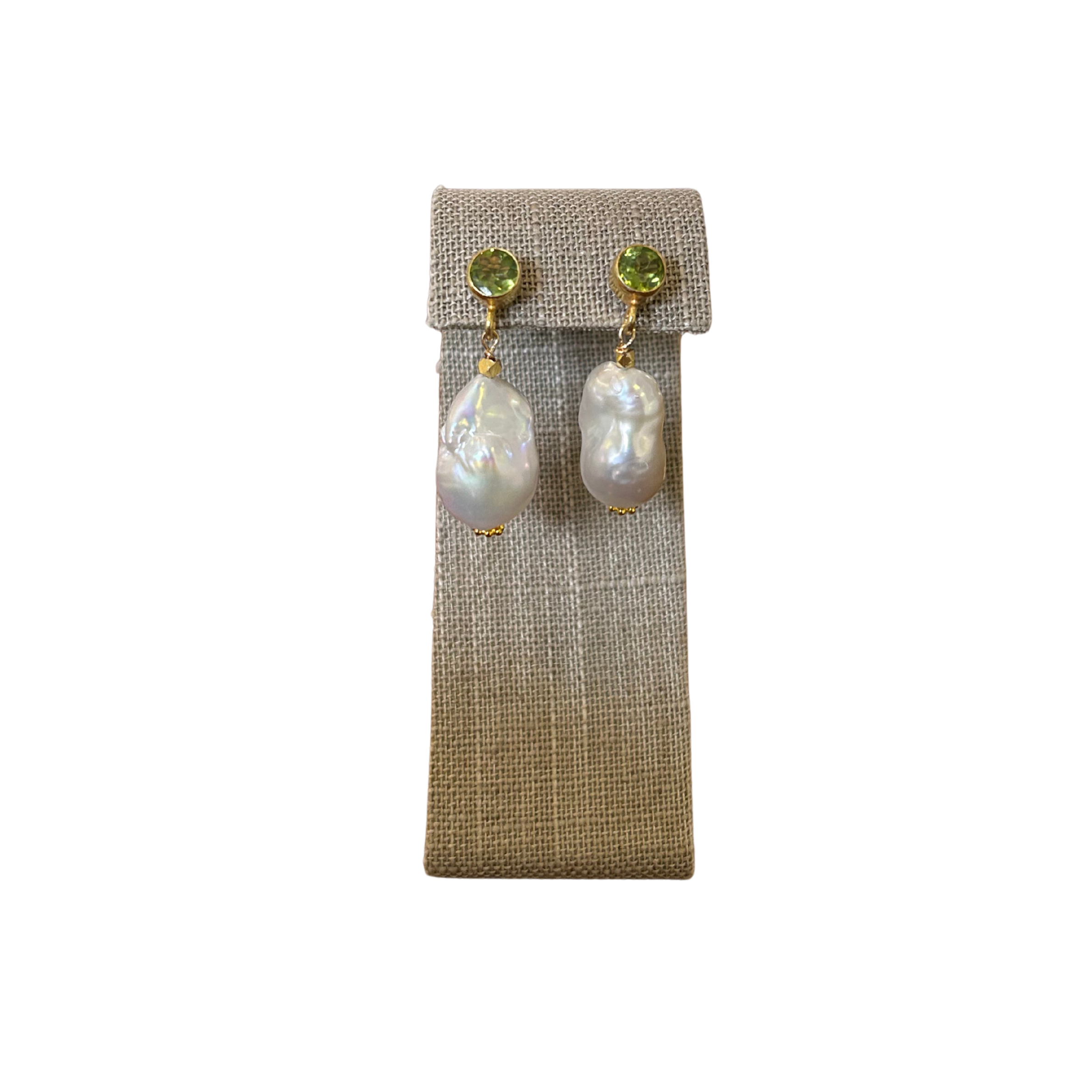 Arabella Baroque Style Green Drop Earrings for Women - Vintage Floral Dangle Earrings for Party, Wedding & Evening Occasions