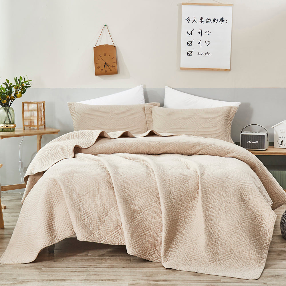 Diamond Dust Luxury Bedding Set | King & Single Size | Soft & Breathable for Ultimate Comfort | Perfect for Master Bedroom, Guest Room, or Dorm