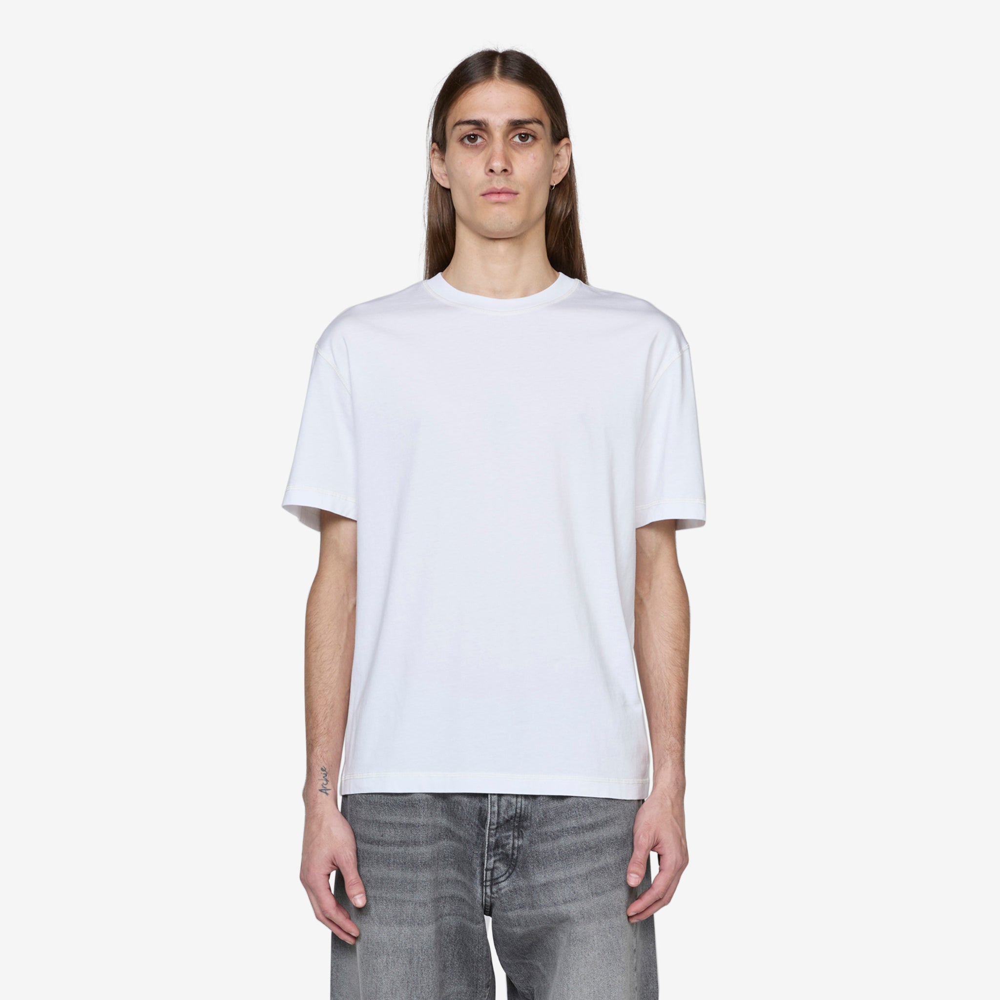 Stylish Contrast T-Shirt in White - Perfect for Casual Wear, Street Style & Everyday Outfits