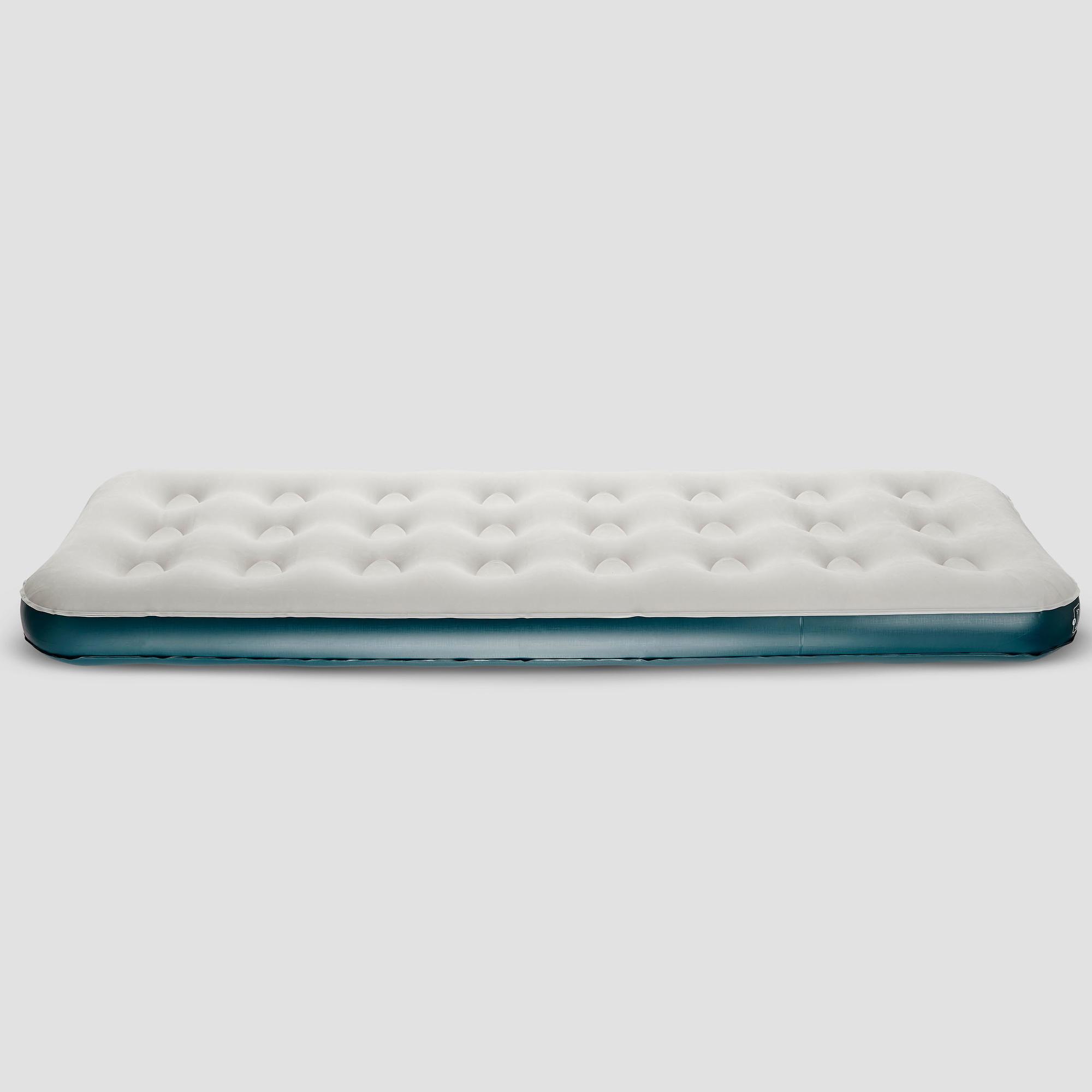 Quechua Air Basic Inflatable Mattress - Lightweight & Compact 1-Person Camping Air Bed for Backpacking, Hiking & Outdoor Adventures