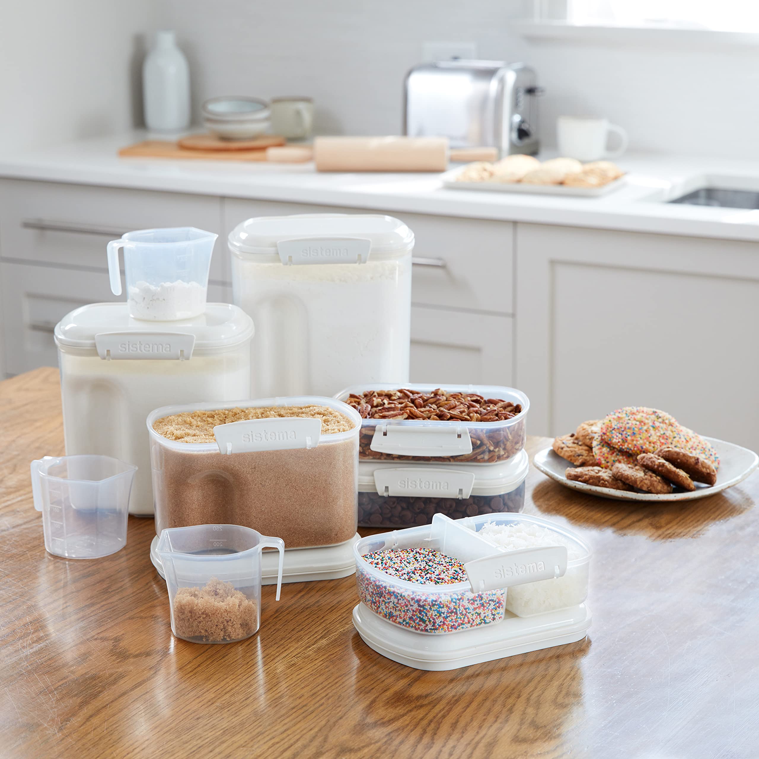 Sistema Klip It Flour and Sugar Storage Containers - 10.2 Cup Airtight Food Storage with Lids & Measuring Cup - BPA Free, Dishwasher Safe Kitchen Organization for Pantry, Baking Supplies, Coffee, Rice & Dry Goods (White) - Perfect for Home Baking, Meal Prep & Kitchen Storage