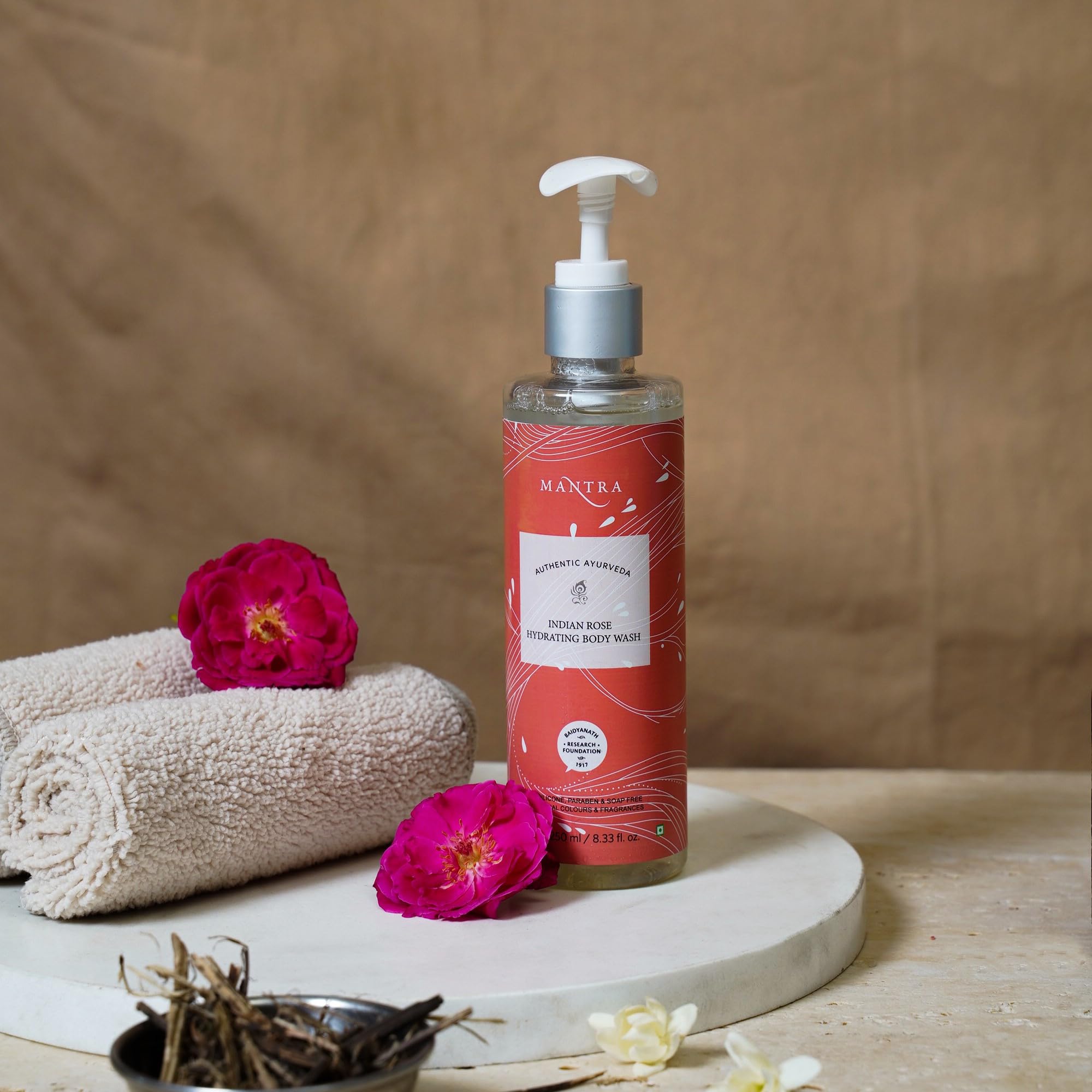 Mantra Herbal Indian Rose Hydrating Body Wash - 250ml | Moisturizing & pH Balancing Shower Gel for Soft, Glowing Skin | Perfect for Daily Use & Spa-Like Relaxation at Home