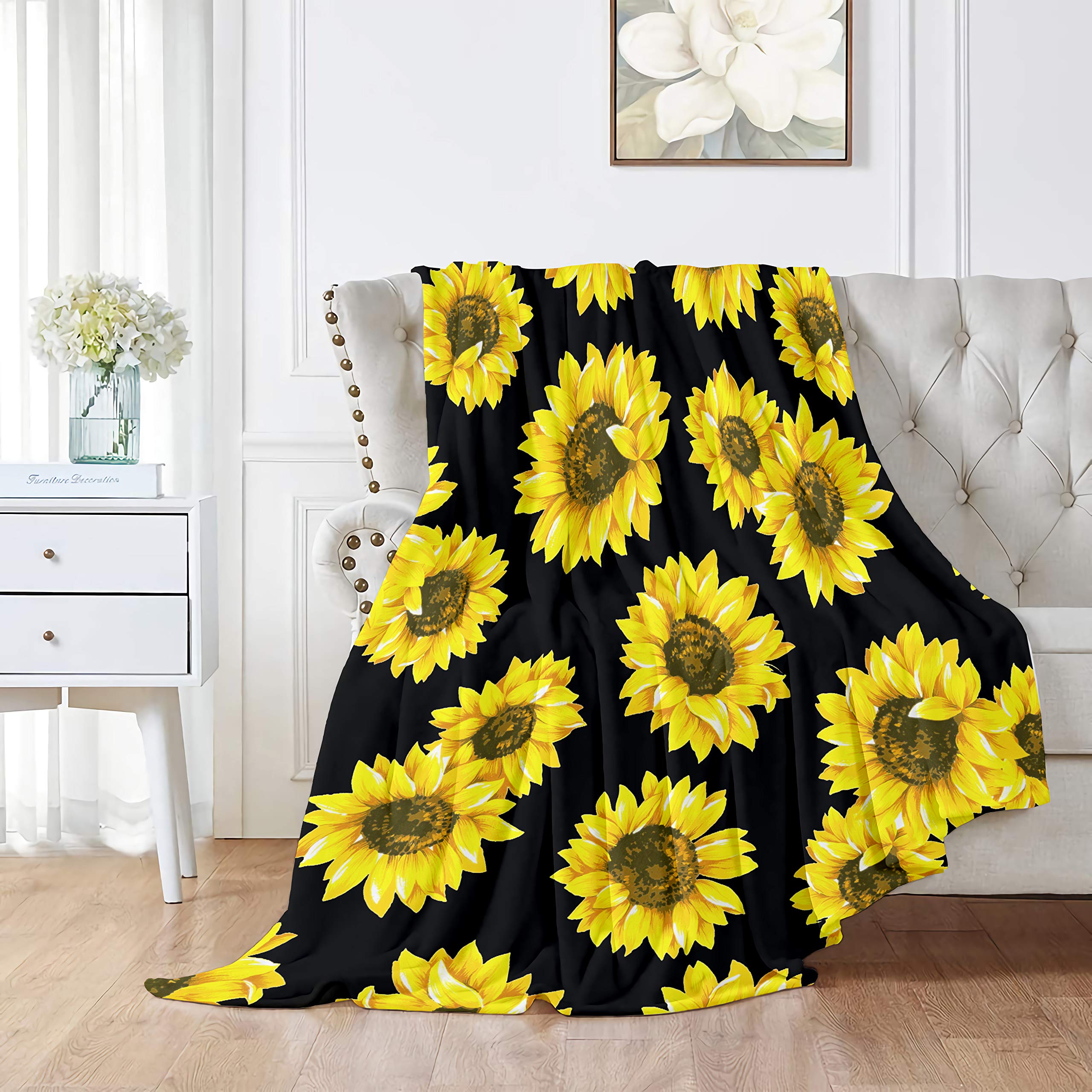 MYSTCOVER Sunflowers Flannel Throw Blanket - Soft, Warm & Cozy Lightweight Microfiber Blanket 120x90 Inch for Couch, Sofa, Bed - All Season Decorative Home Decor for Family, Living Room & Gift Giving
