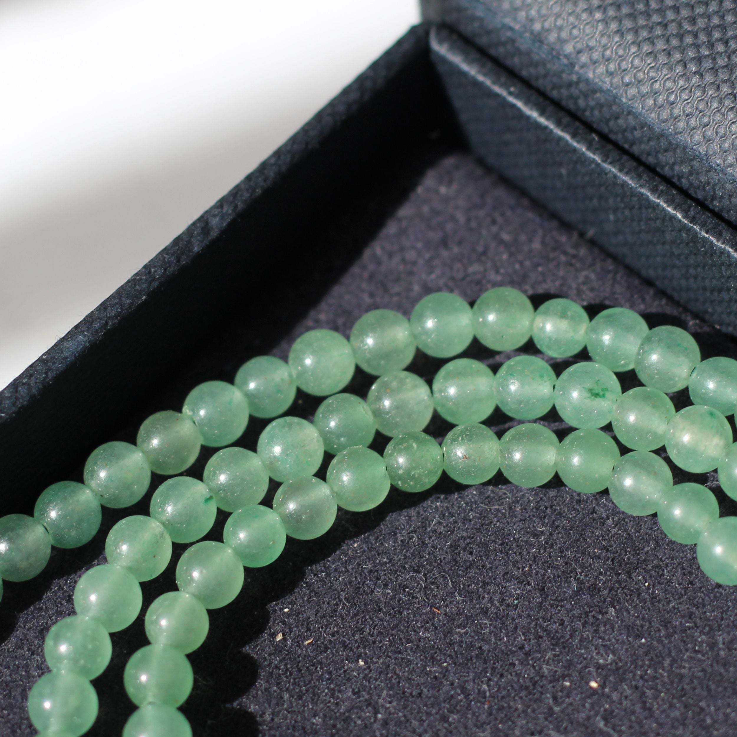 Aventurine Beaded Necklace for Women - Mini Green Stone Healing Crystal Jewelry - Perfect for Meditation, Yoga & Spiritual Gifts