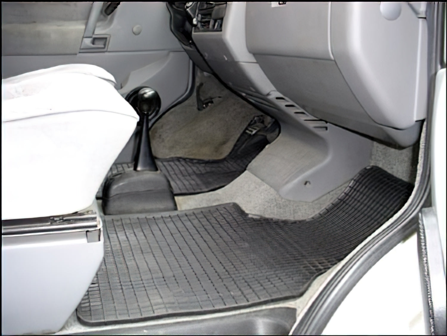 Non-Slip Rubber Floor Mats for Eurovan - Heavy Duty Car Mats Set, Waterproof & Durable - Perfect for Camping, Road Trips & Everyday Use