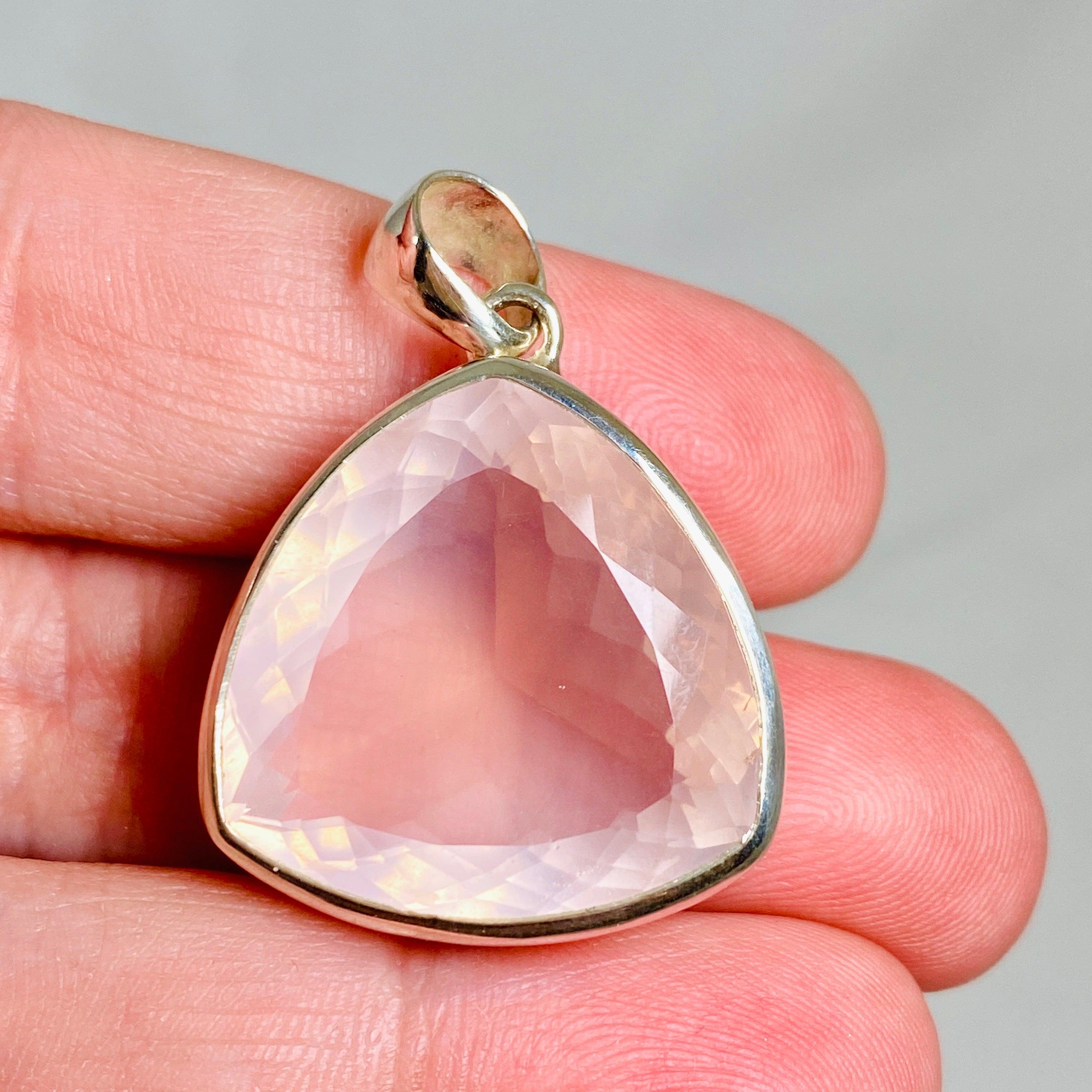 Rose Quartz Faceted Triangular Pendant Necklace KPGJ3995 - Elegant Healing Crystal Jewelry for Women, Meditation & Spiritual Gifts