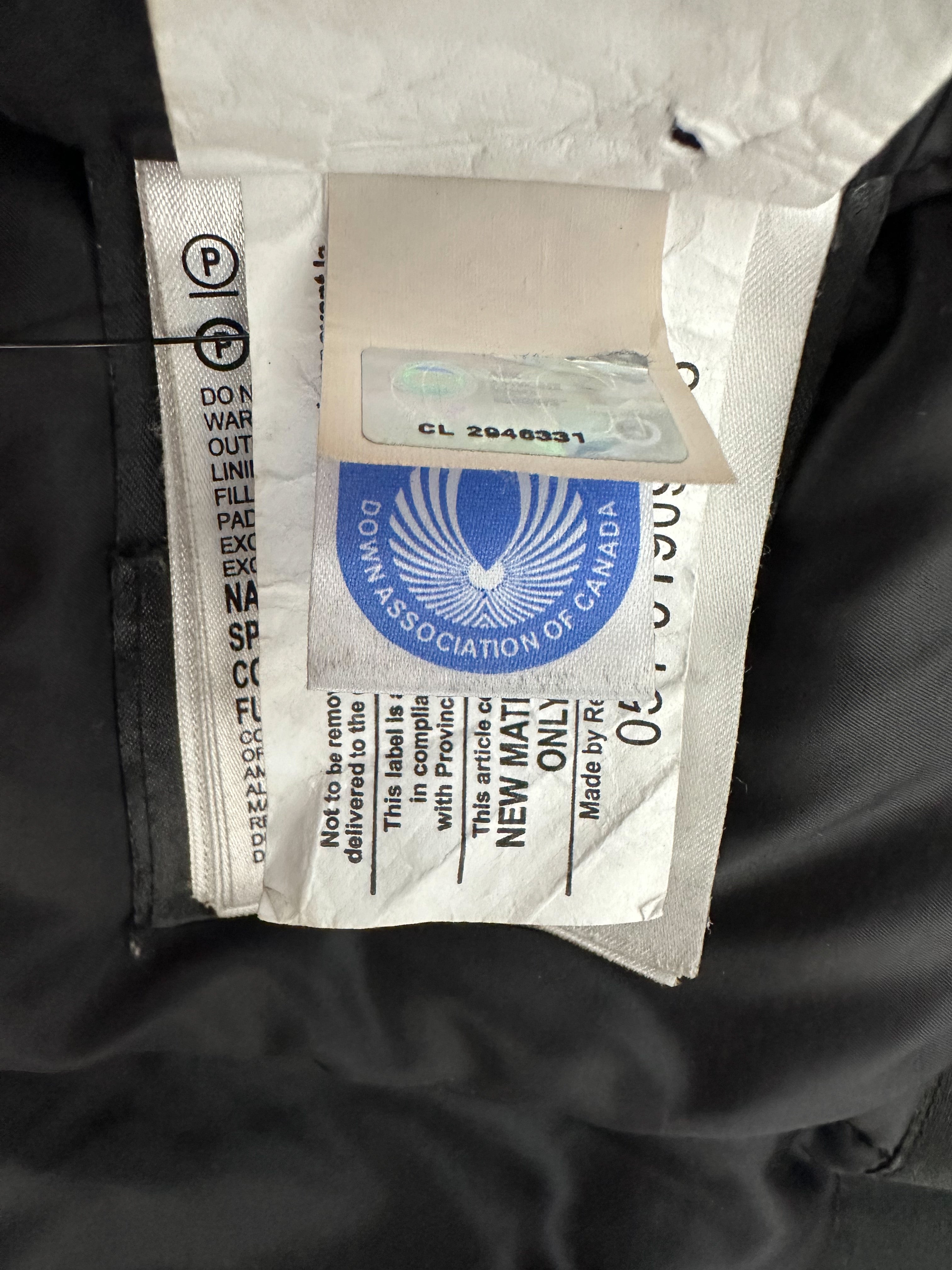 Canada Goose Black Langford Black Label Men's Winter Jacket - Waterproof Down Parka for Extreme Cold Weather - Perfect for Snowboarding, Skiing & Outdoor Adventures