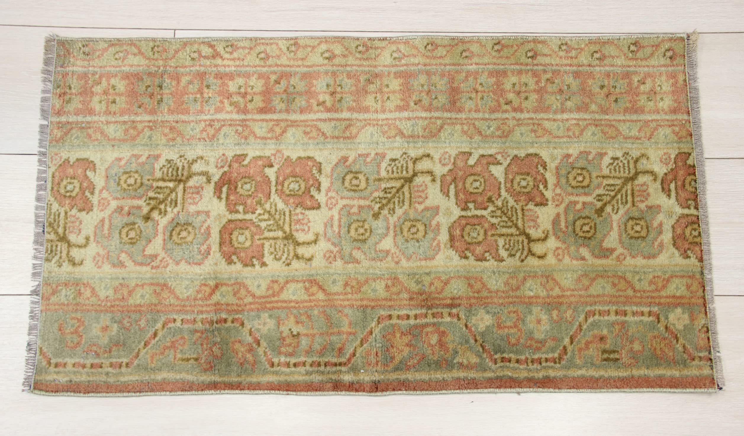 Handmade Turkish Doormat 2'9