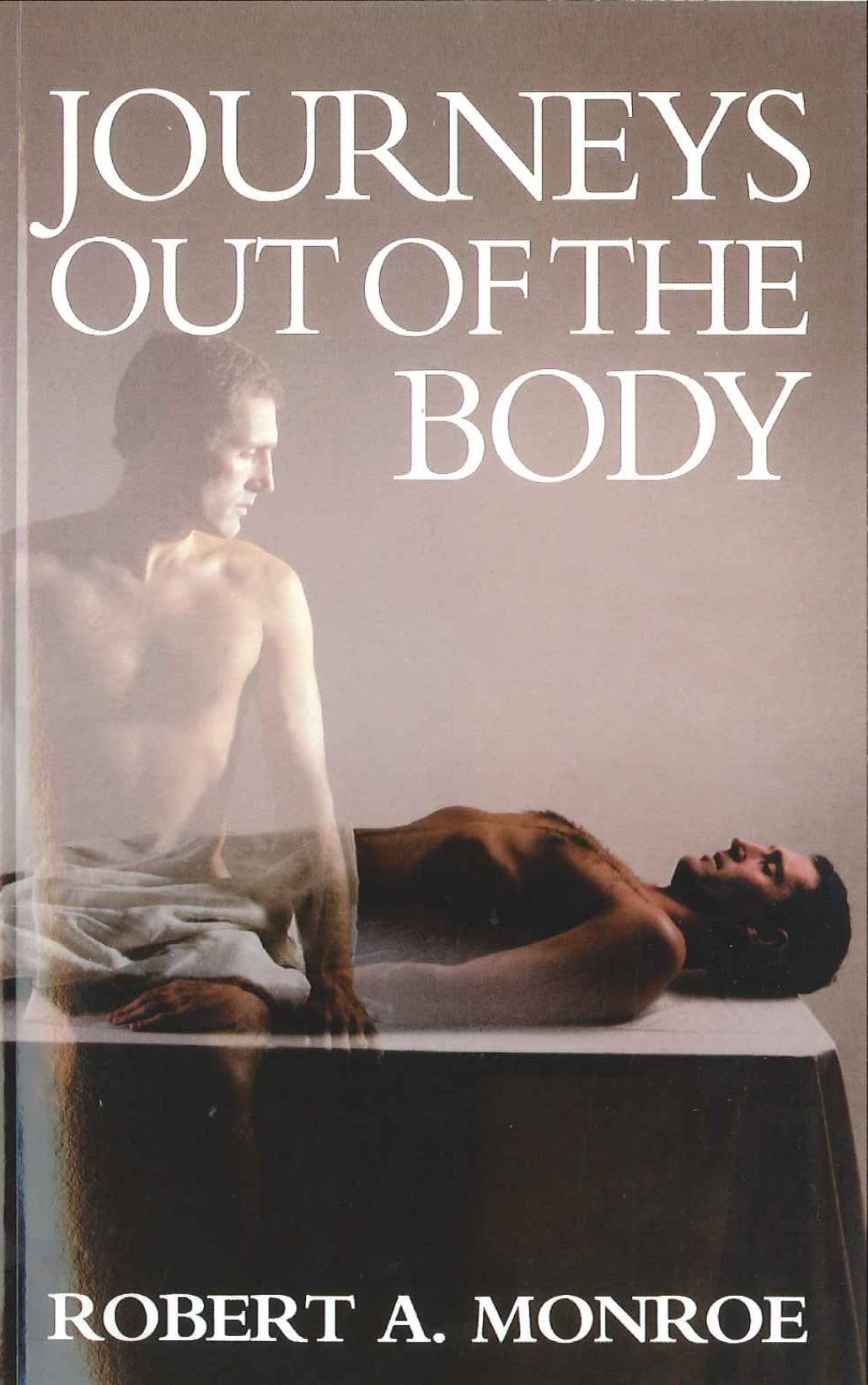 Journeys Out of the Body - Astral Projection & Out-of-Body Experience Guide Book | Spiritual Growth, Meditation & Consciousness Exploration | Perfect for Yoga Practitioners & Dream Enthusiasts
