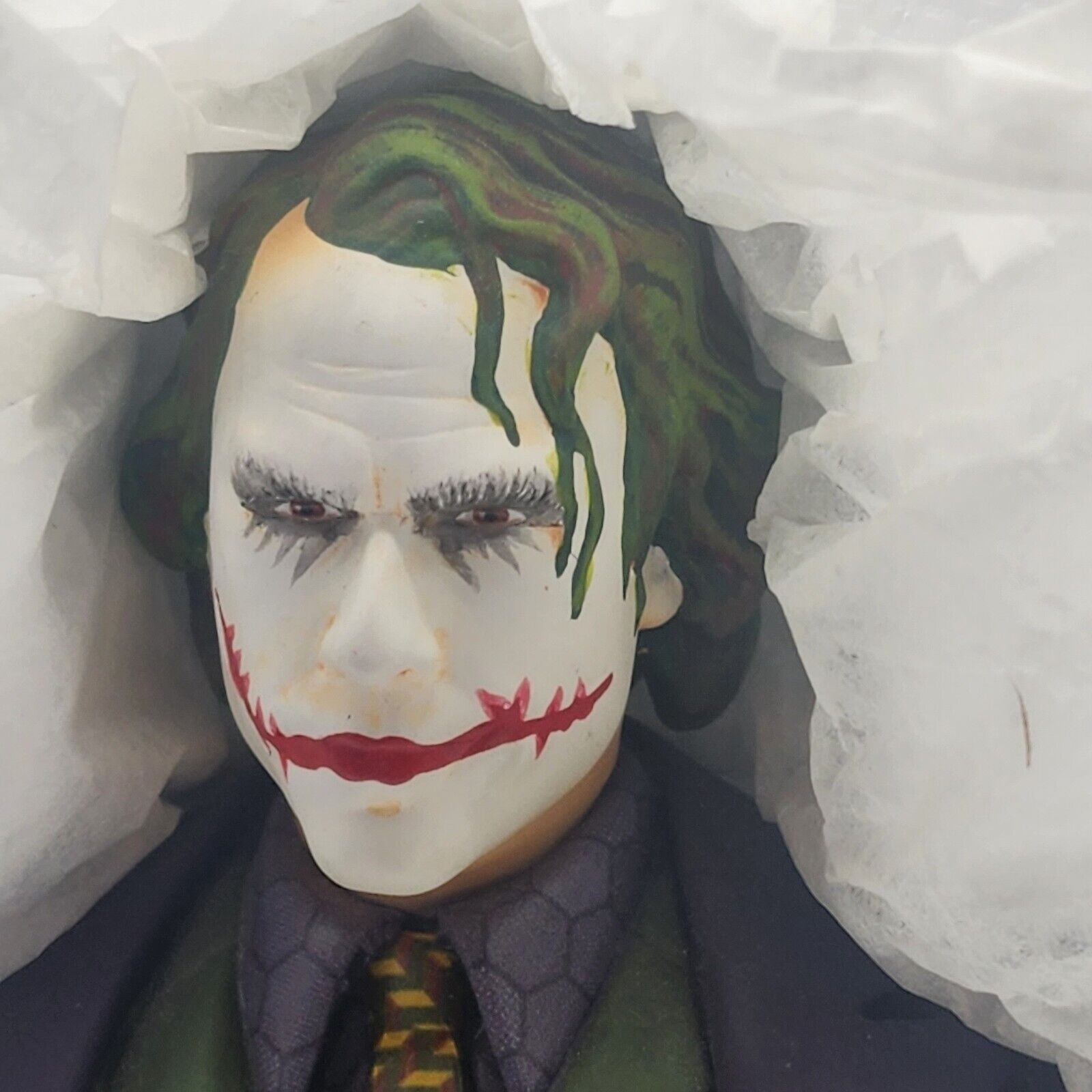 DC Direct The Dark Knight Joker Heath Ledger Collectible Statue - Premium Movie Memorabilia for Superhero Fans & Home Decor