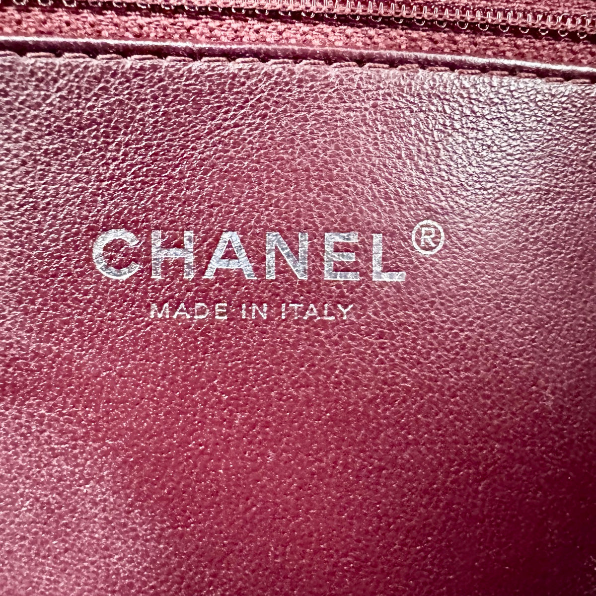 Chanel Medium Filigree Vanity Case Handbag - Luxury Designer Crossbody Bag for Women, Perfect for Parties, Date Nights & Special Occasions