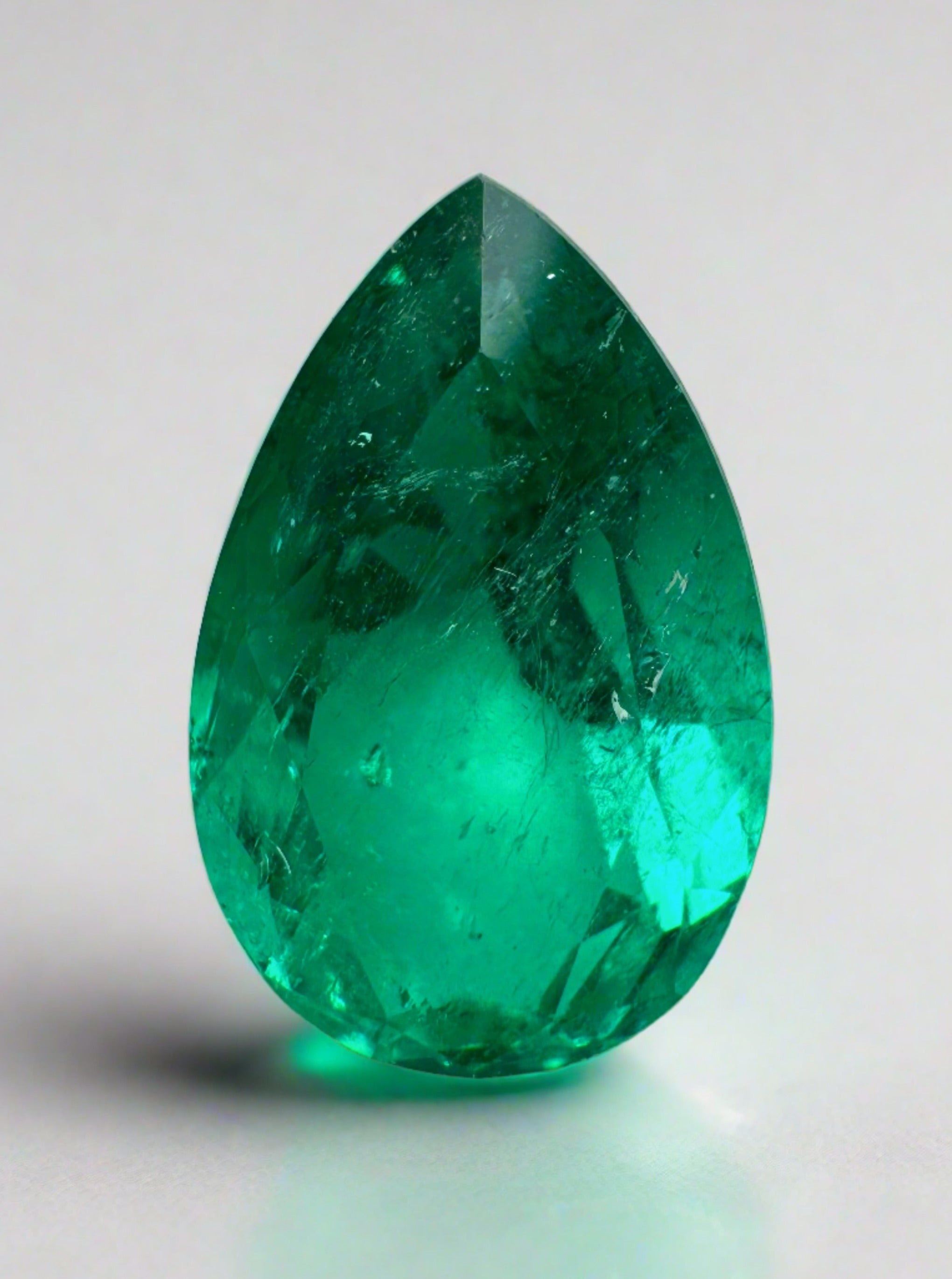 3.80 Carat Vivid Bluish Green Natural Loose Colombian Emerald Pear Cut Gemstone for Jewelry Making, Engagement Rings & Luxury Gifts