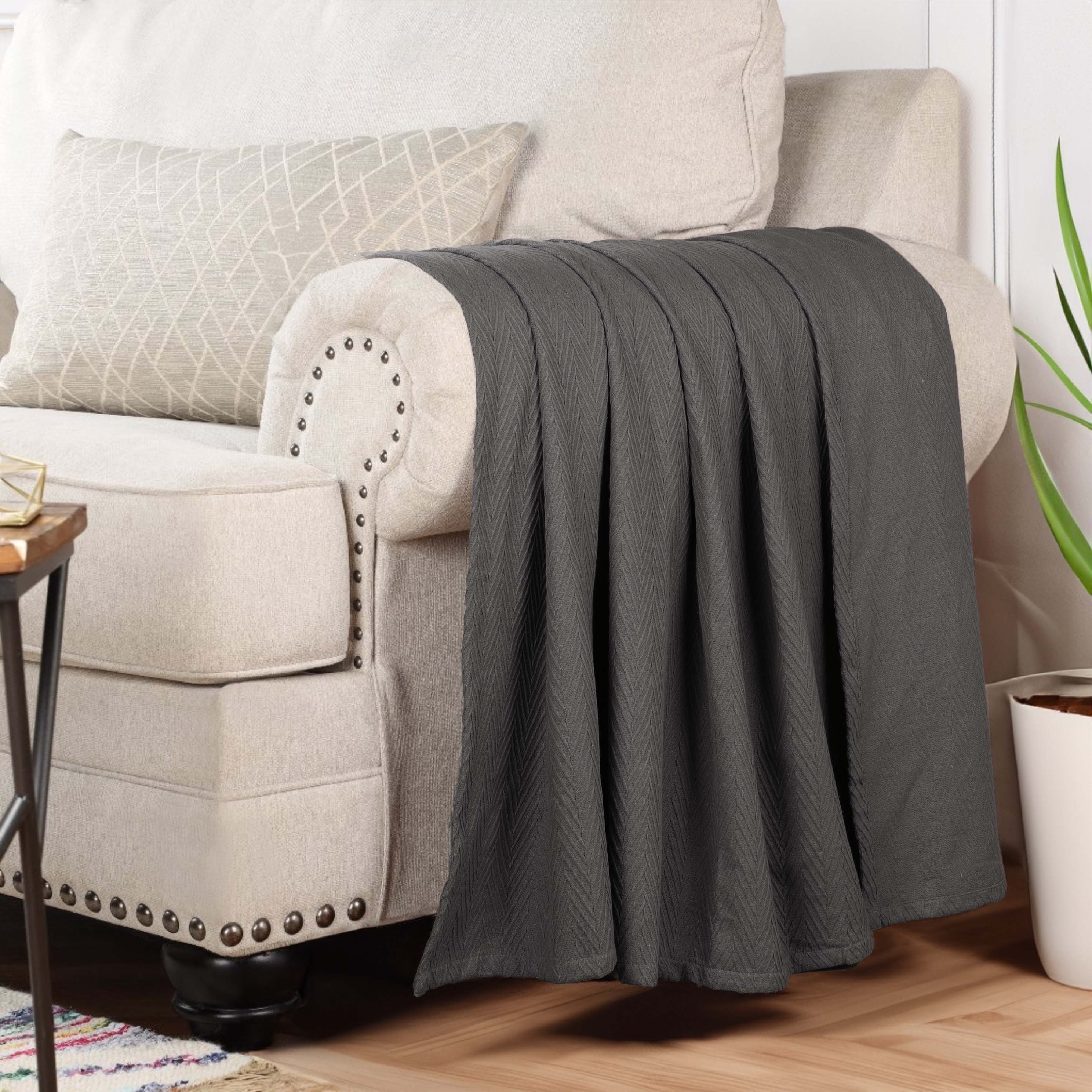 Soft All-Season Chevron Cotton Bed Blanket & Sofa Throw - Cozy Home Decor for Living Room, Bedroom, and Travel