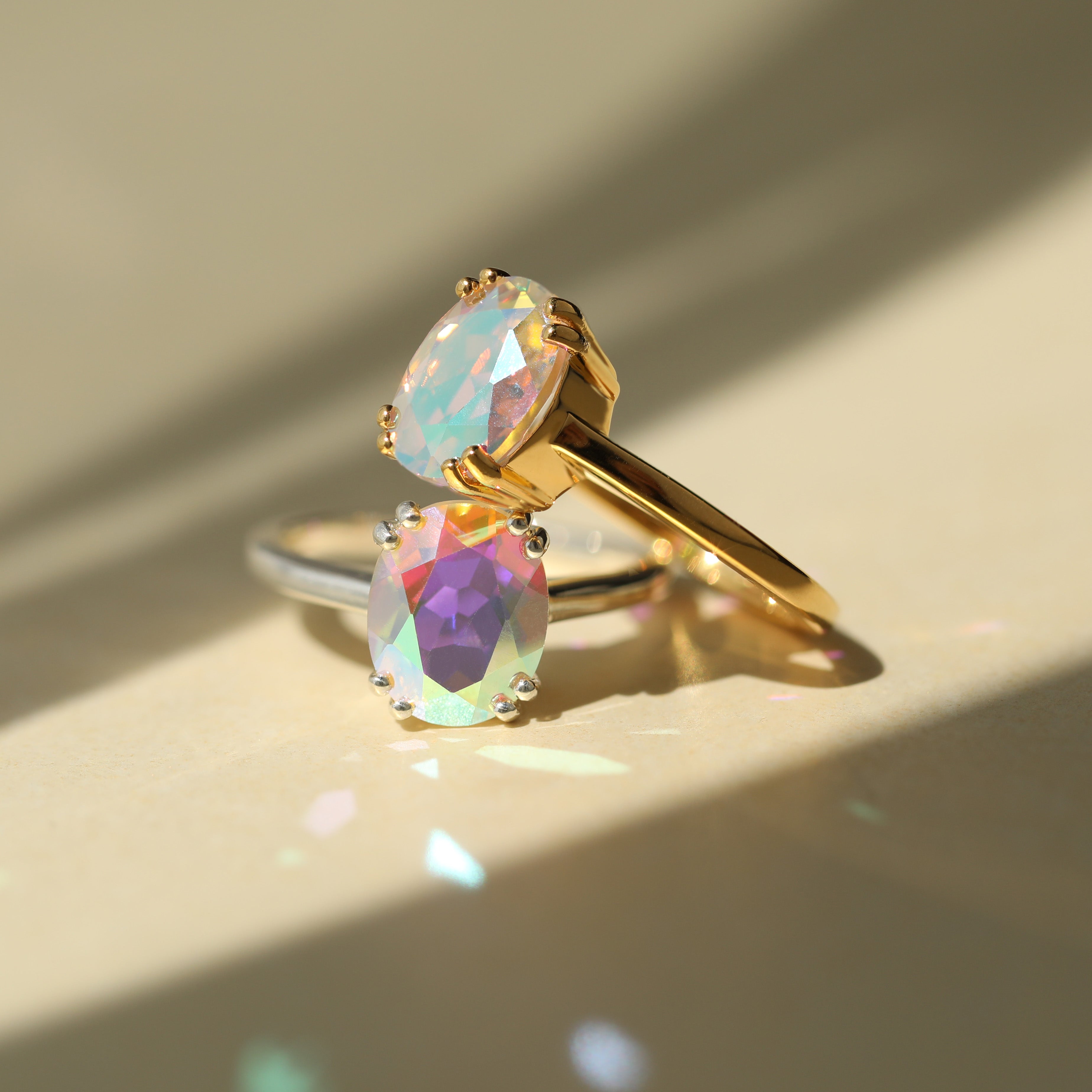 Stunning Mystic Topaz Ring for Women - Elegant & Unique Gemstone Jewelry - Perfect for Weddings, Anniversaries & Special Occasions