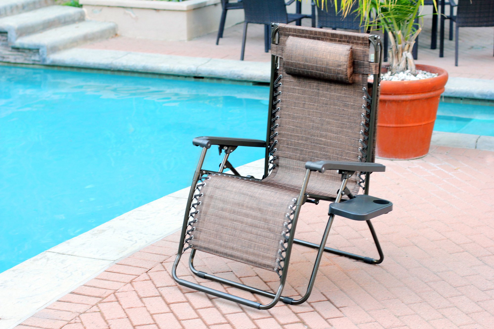 Premium Oversized Zero Gravity Recliner Chair with Adjustable Sunshade & Built-in Drink Holder - Comfortable Outdoor Patio Lounge Chair for Pool, Beach, Camping & Backyard Relaxation - Durable Brown Mesh Fabric
