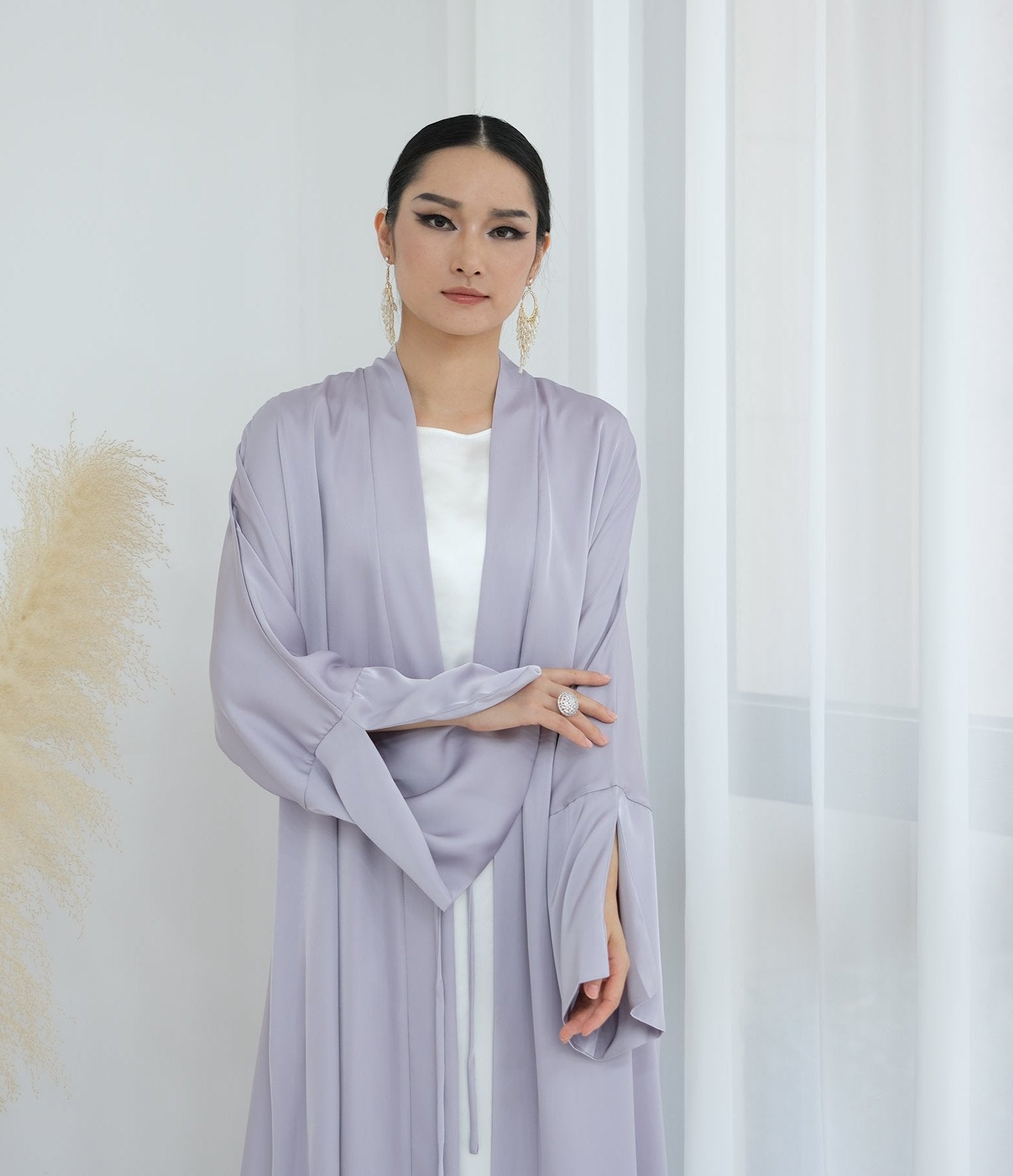 Lavinia Satin Open Abaya - Elegant Muslim Prayer Dress in Soft Lavender | Perfect for Prayer, Mosque, and Special Occasions