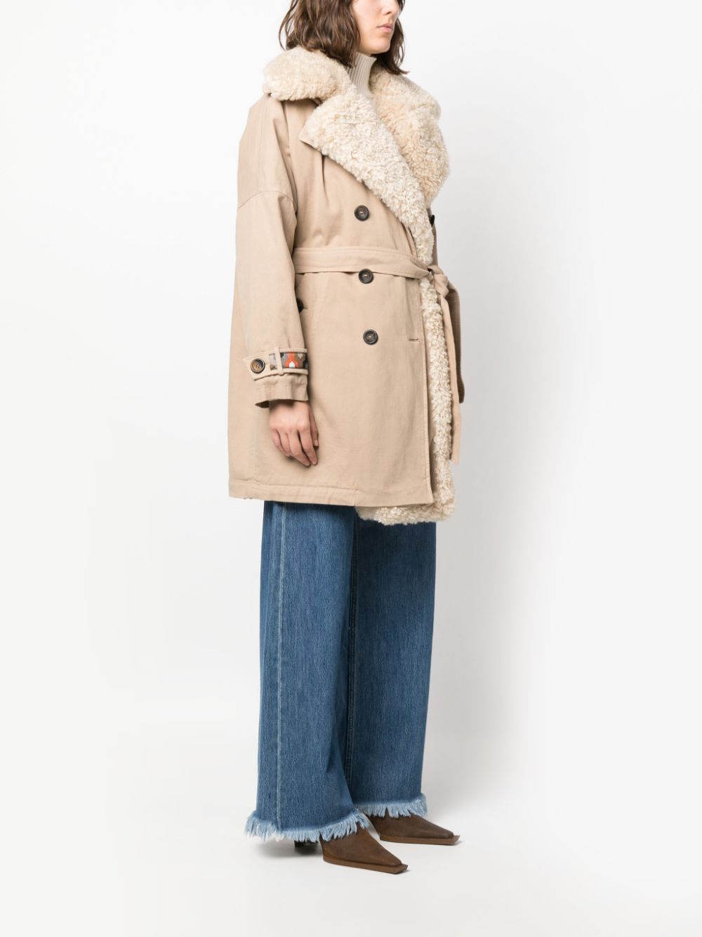 Luxury Bazar Deluxe Camel Coats for Women - Elegant Winter Outerwear for Office, Travel & Special Occasions