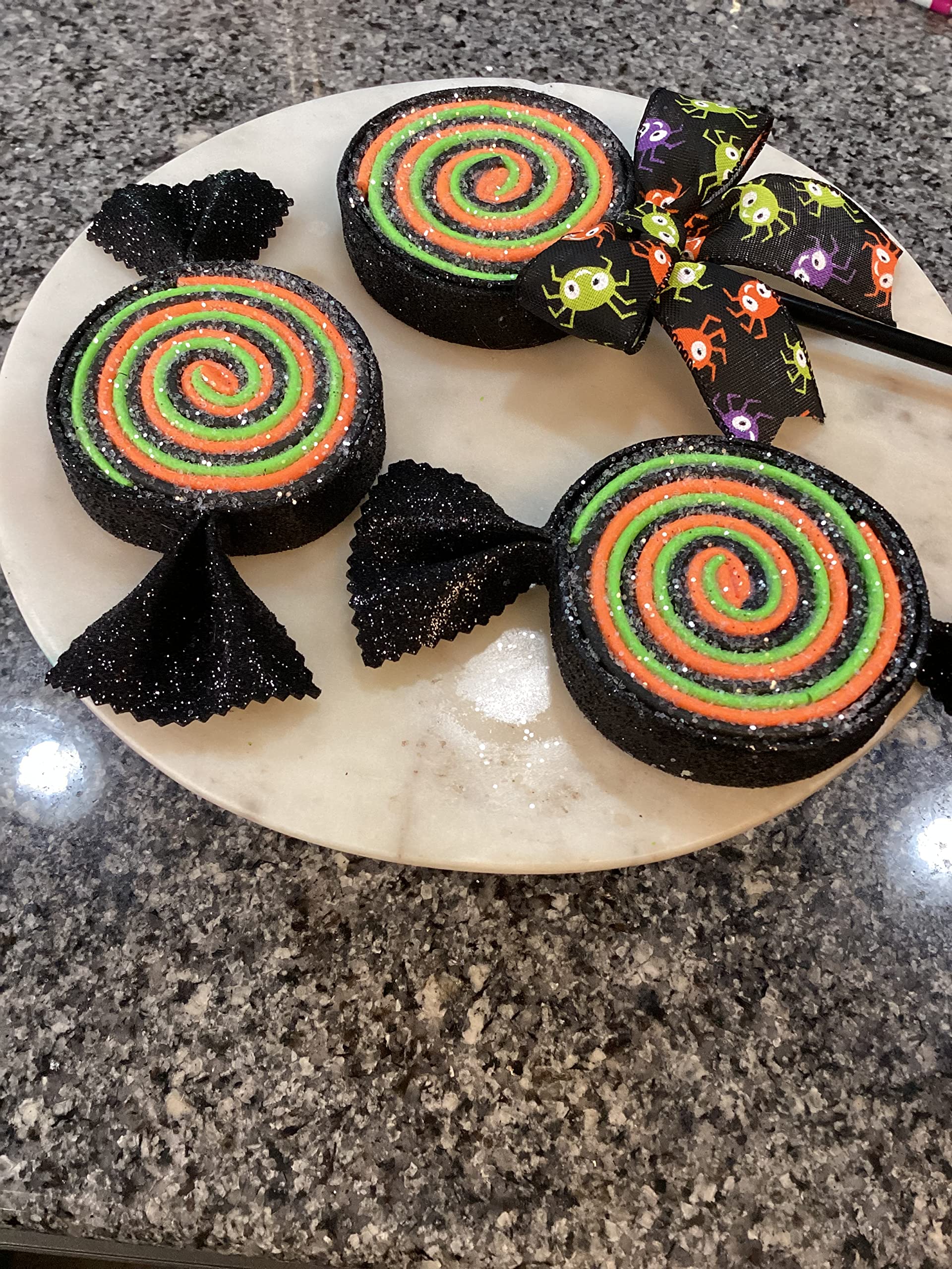 Halloween Fake Candy Decorations - Faux Lollipops, Cake Pops & Candy Wreath Attachments for Spooky Party Decor | Scary Wreath Embellishments for Halloween Door & Home Decorations