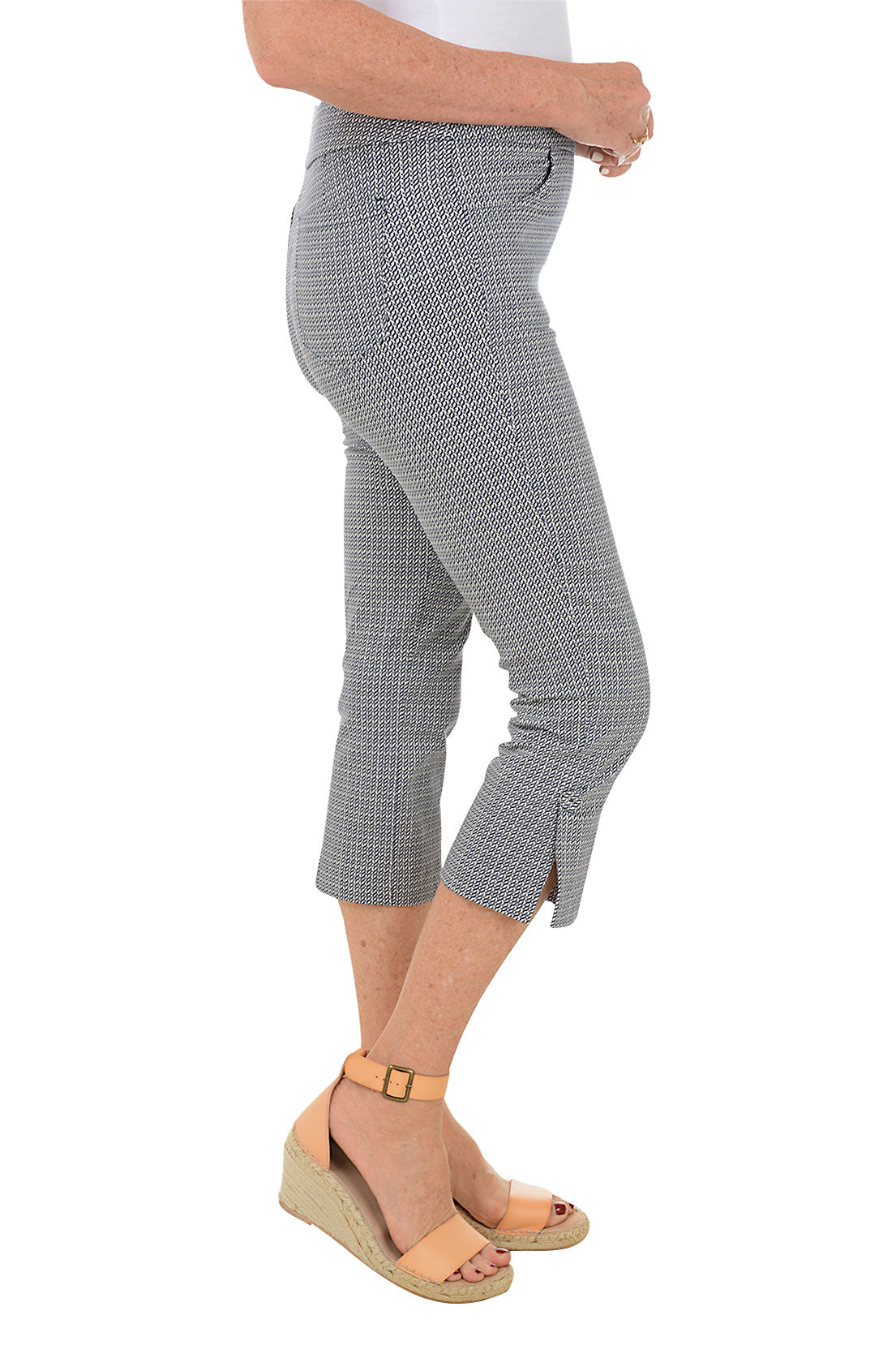Stylish Navy Twist Bengaline Capri Pants for Women - Comfortable Stretch Fabric, High Waist & Slim Fit - Perfect for Casual Wear, Office & Travel