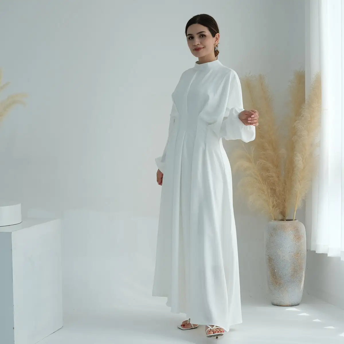 Modest Muslim Women's Elastic Sleeve Linen Abaya Dress - Comfortable Prayer Dress for Home & Mosque