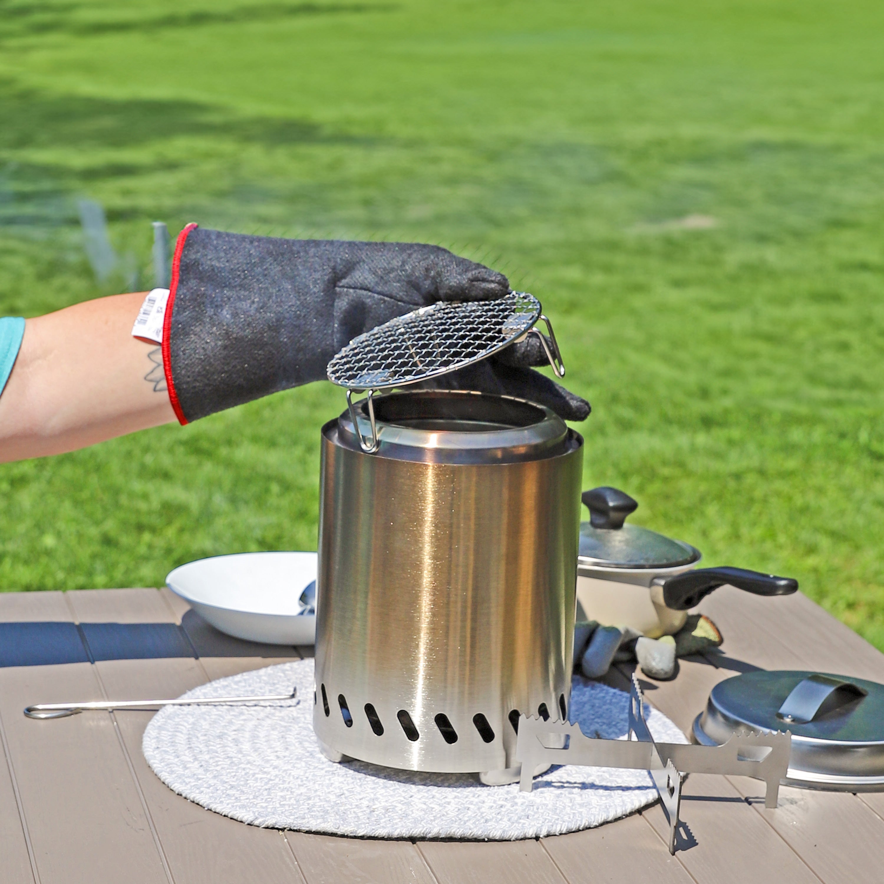 Sunnydaze 3-Piece Stainless Steel Smokeless Fire Pit Accessory Kit - Outdoor Camping, Backyard, Patio, and Garden Fire Pit Tools Set