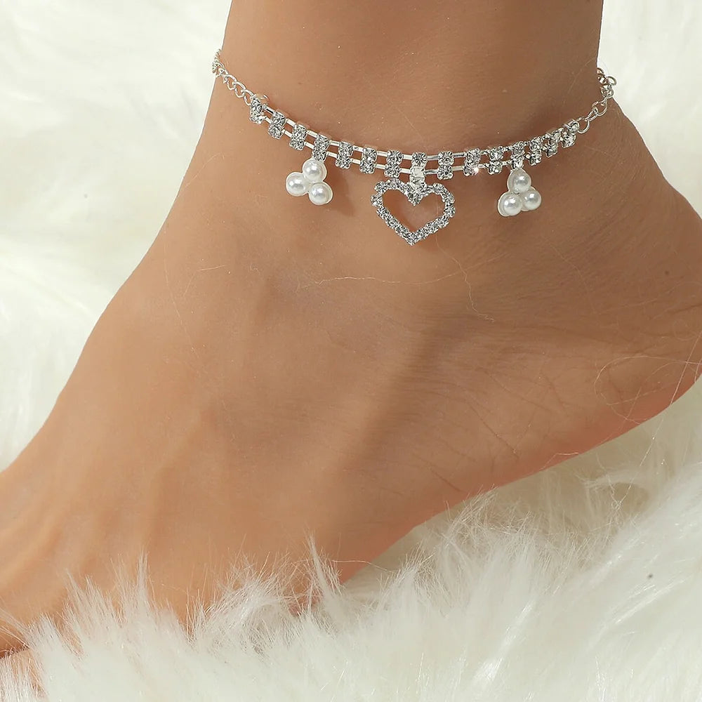Sparkling Rhinestone Heart Pearl Anklet Chain Bracelet for Women - Elegant Adjustable Ankle Bracelet Jewelry Gift | Perfect for Weddings, Beach Parties & Summer Fashion (Style X2103)