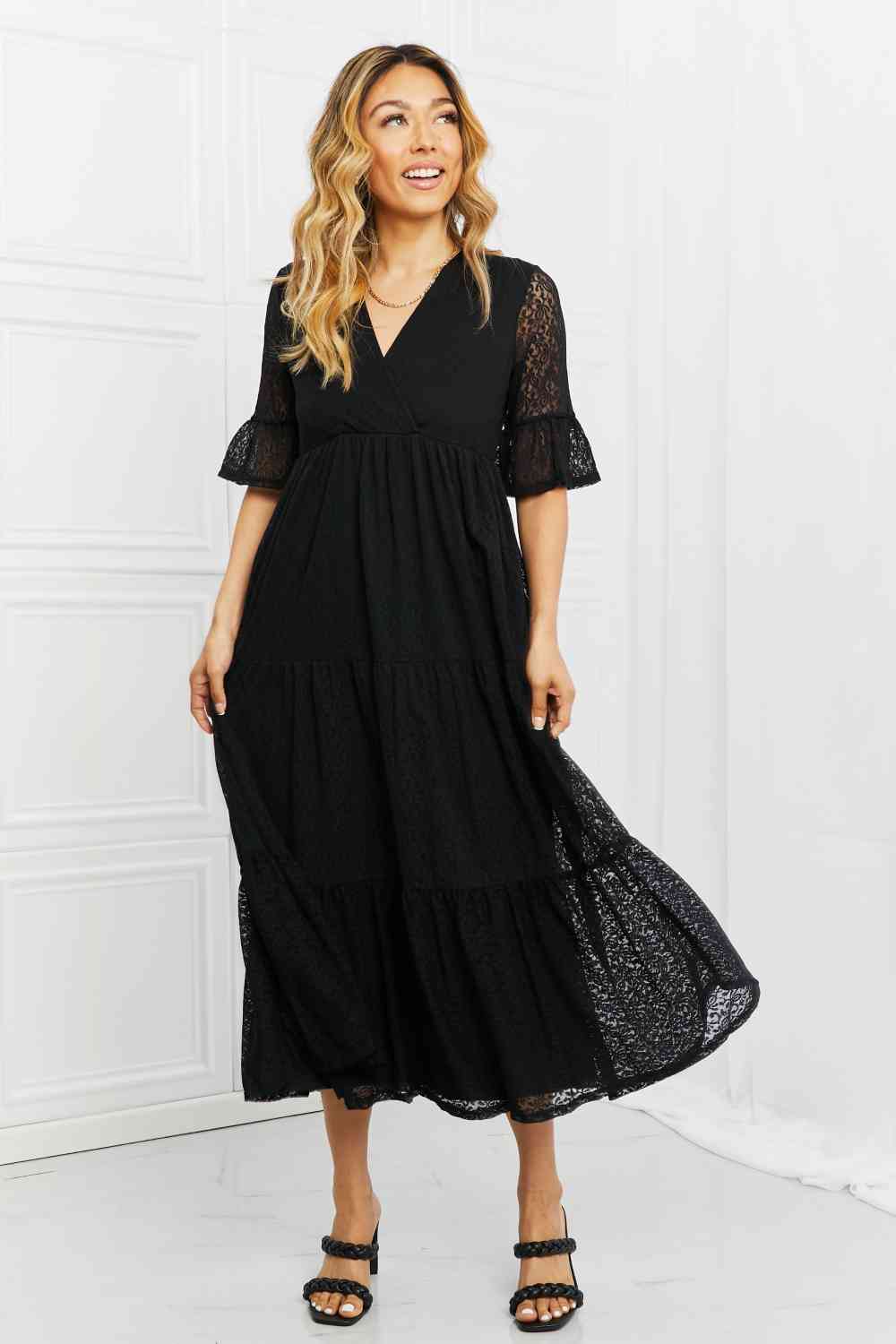Elegant Lace Full-Length Tiered Dress for Women - Perfect for Weddings, Parties & Special Occasions