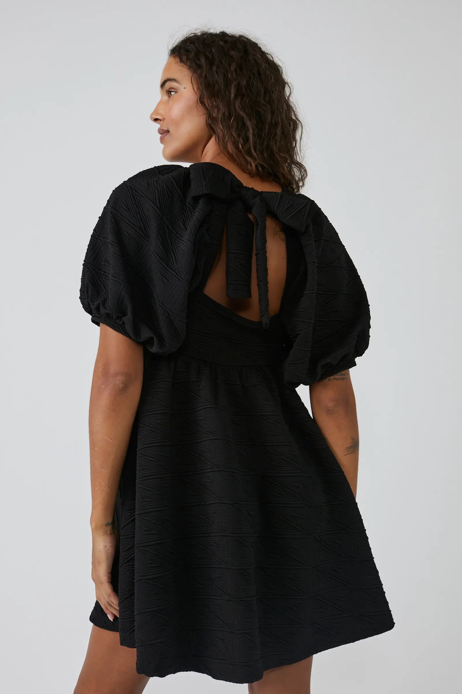 Elegant Violet Mini Dress for Women | Flowy Summer Party Cocktail Dress | Perfect for Weddings, Dates & Night Out