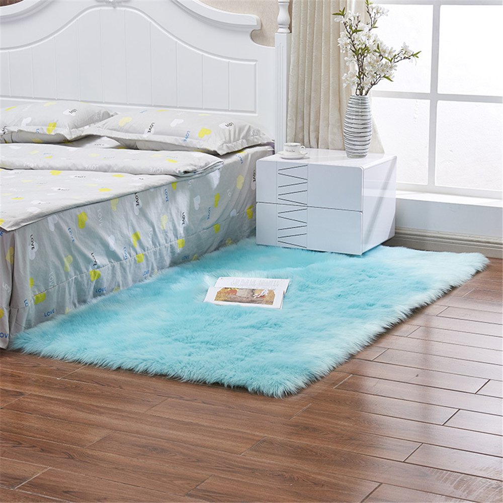 Luxury Soft Faux Sheepskin Fur Area Rugs - Plush Floor Mat for Bedroom, Living Room, Sofa Cover & Seat Pad - Cozy Home Decor for Winter Warmth & Comfort