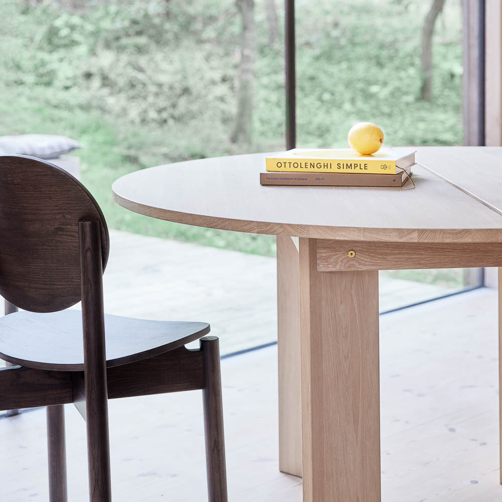 OYOY Kotai Round Dining Table - Natural Wood Modern Minimalist Dining Table for Small Spaces | Perfect for Breakfast Nook, Kitchen, or Cozy Apartment