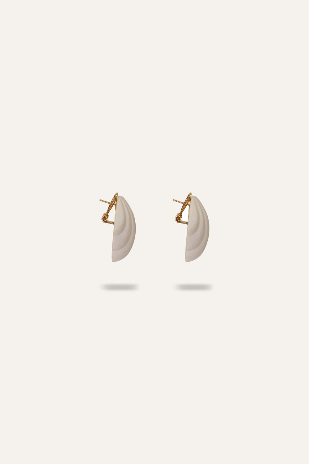 Ecru Shell Earrings for Women - Natural Seashell Jewelry, Boho Beach Style Dangle Earrings - Perfect for Summer, Vacations & Beach Weddings