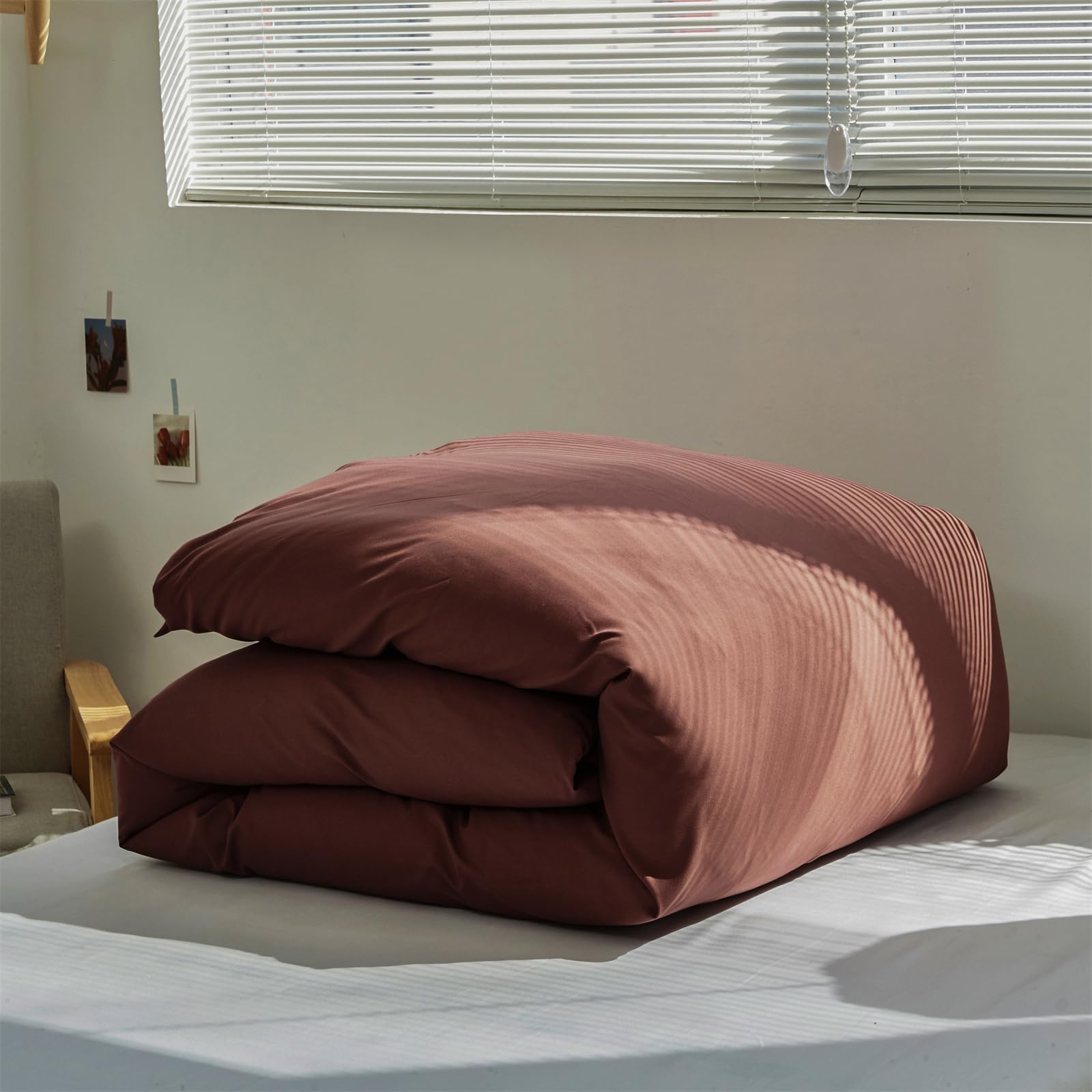 KAREVER Brick Red Comforter Set Queen Size - 3-Piece Clay Rust Red Bedding Set with Soft Breathable Fabric | Perfect for Cozy Bedrooms, Guest Rooms & Dorm Decor