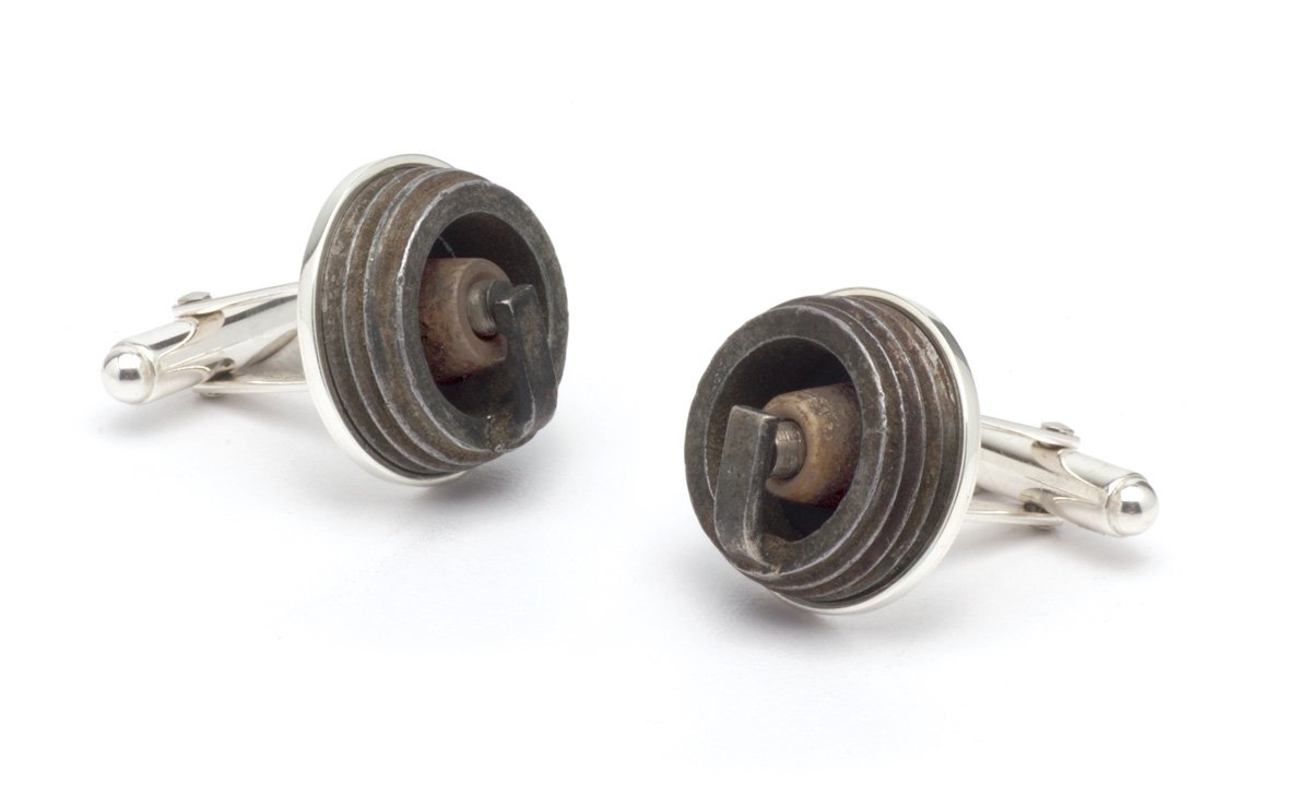 Spark Plug Cufflinks - Premium Tokens & Icons Men's Fashion Accessories for Business, Weddings & Formal Events
