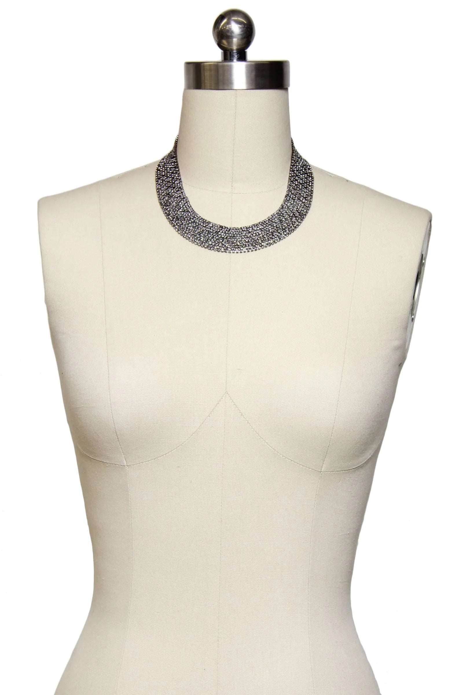 Elegant Austrian Crystal Collar Necklace for Women - Sparkling Jewelry Gift for Wedding, Party & Special Occasions