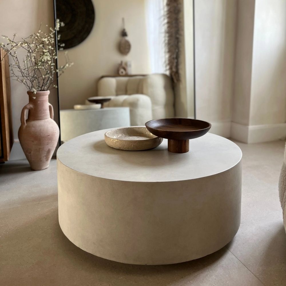 Modern White Concrete Coffee Table 80cm - Indoor & Outdoor Use - Perfect for Patio, Garden, and Living Room Decor