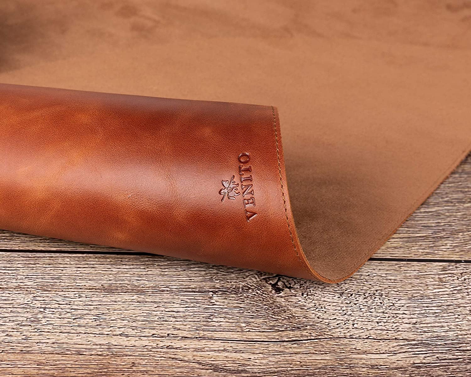 Venito Premium Leather Desk Mat - 31.5