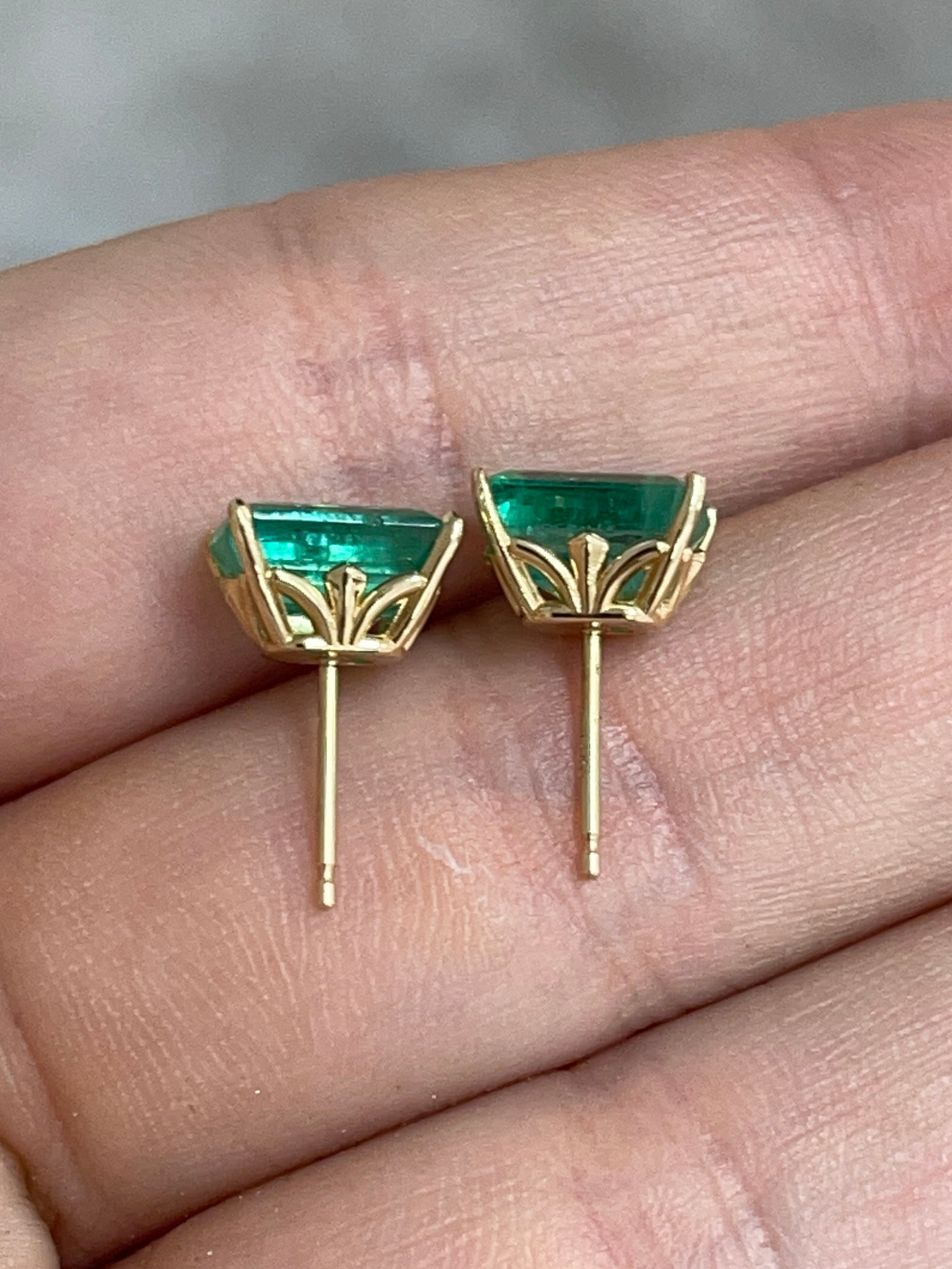 3.24tcw 14K Gold Fleur De Lis 4-Prong Emerald Cut May Birthstone Stud Earrings - Perfect for Mother's Day Gifts, Bridal Jewelry & Everyday Elegance