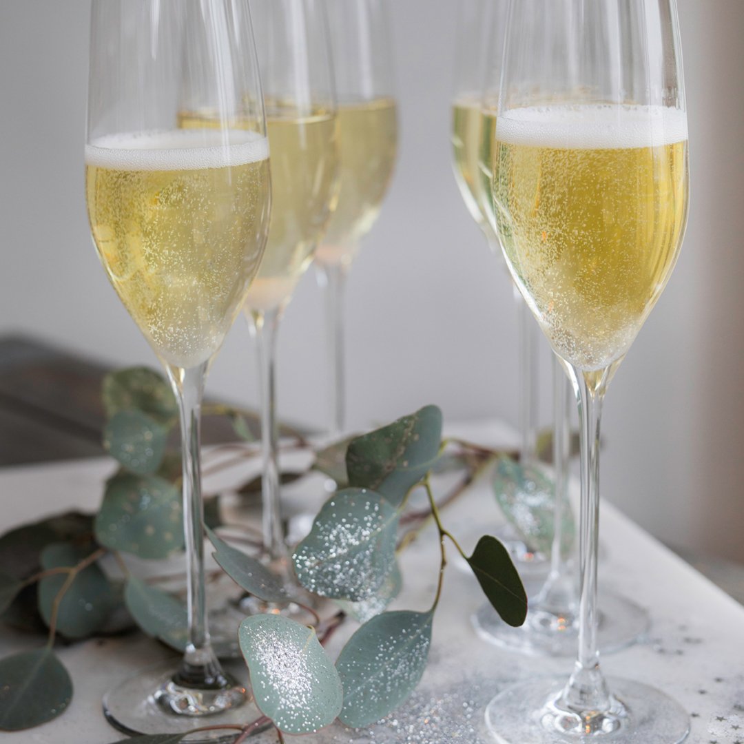 Premium Cabernet Champagne Glasses Set of 6 - Elegant Crystal Wine Goblets for Toasting & Celebrations - Perfect for Weddings, Anniversaries & Special Occasions