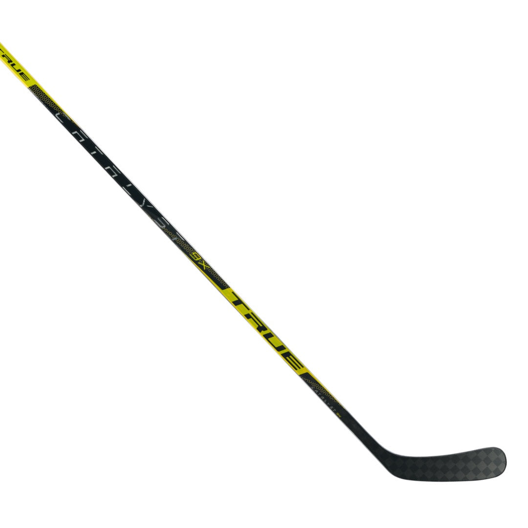 TRUE Catalyst 9X Junior Ice Hockey Stick - 50 Flex Right/Left Hand - Youth Hockey Equipment for Ice Skating & Training - Perfect for Games, Practice & Competitive Play