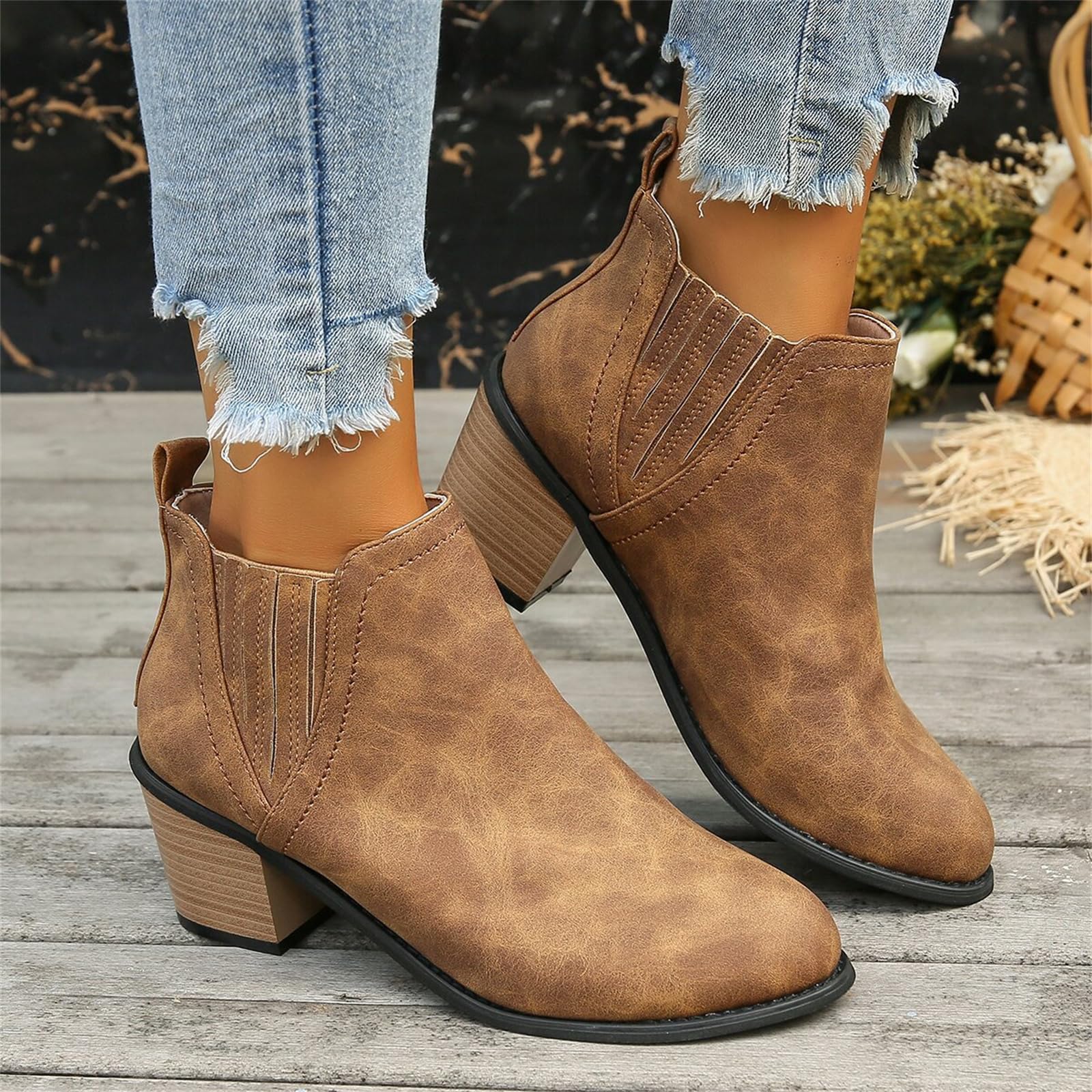 Lausiuoe Women's Ankle Boots - Chunky Heel Western Booties with Side Zipper, Pointed Toe & Wide Width Options | Perfect for Office, Date Night & Casual Outfits
