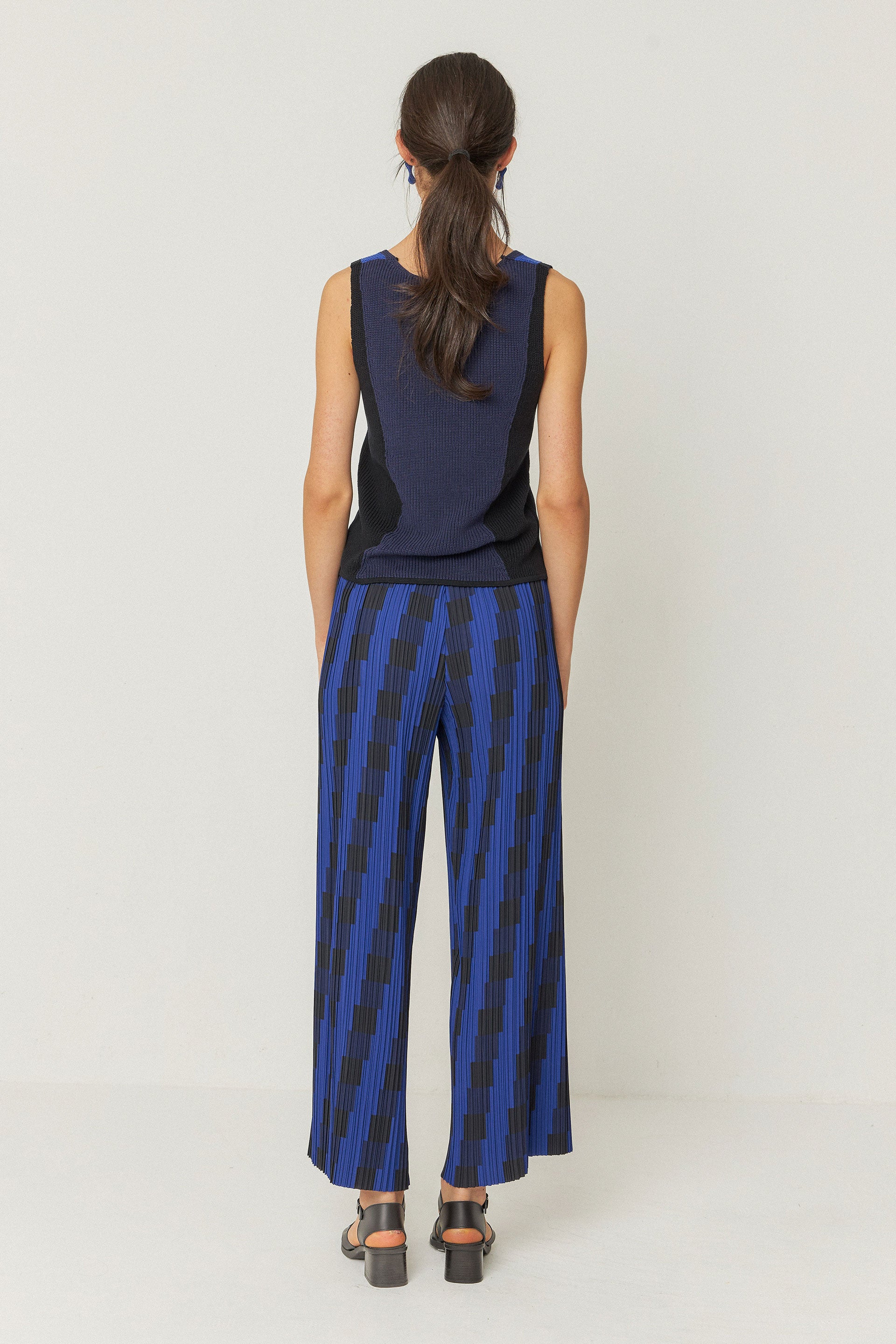 SKFK Izate Pleated Trousers for Women - High Waisted Wide Leg Pants - Office Work & Casual Wear
