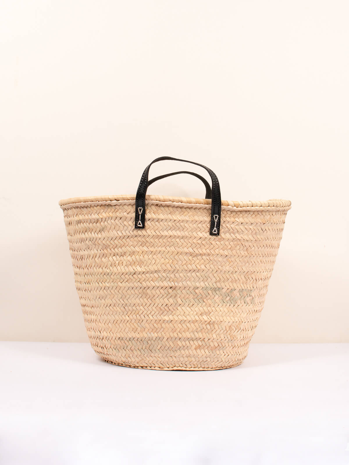 Parisienne Woven Basket Bag for Women - Stylish Black Handbag for Beach, Picnic & Summer Outfits | Trendy Crossbody Tote with Adjustable Strap