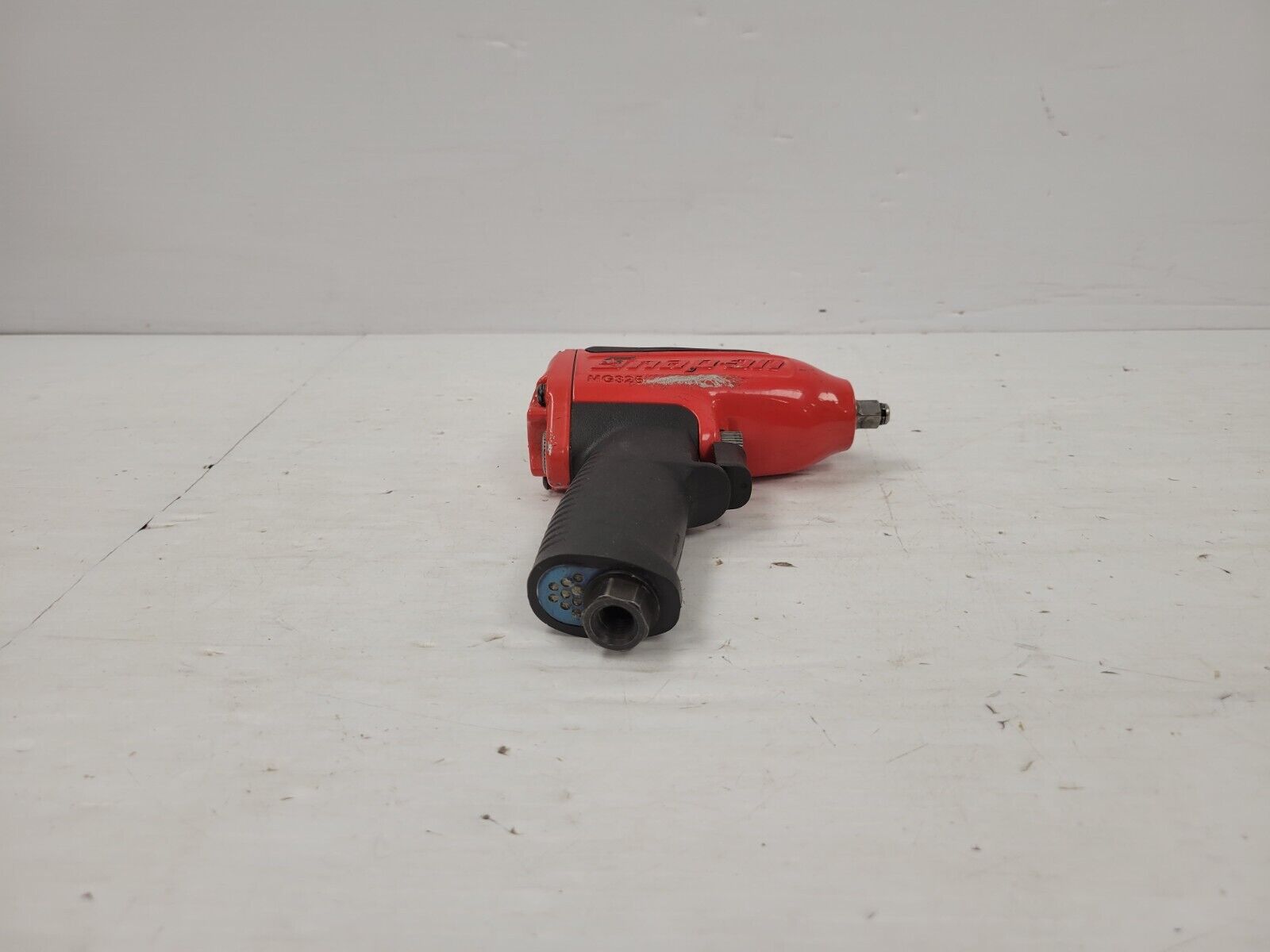 MG325 Snap-On Air Impact Wrench - Heavy Duty Pneumatic Impact Gun for Automotive Repair & Tire Changes - Perfect for Mechanics & DIY Car Maintenance